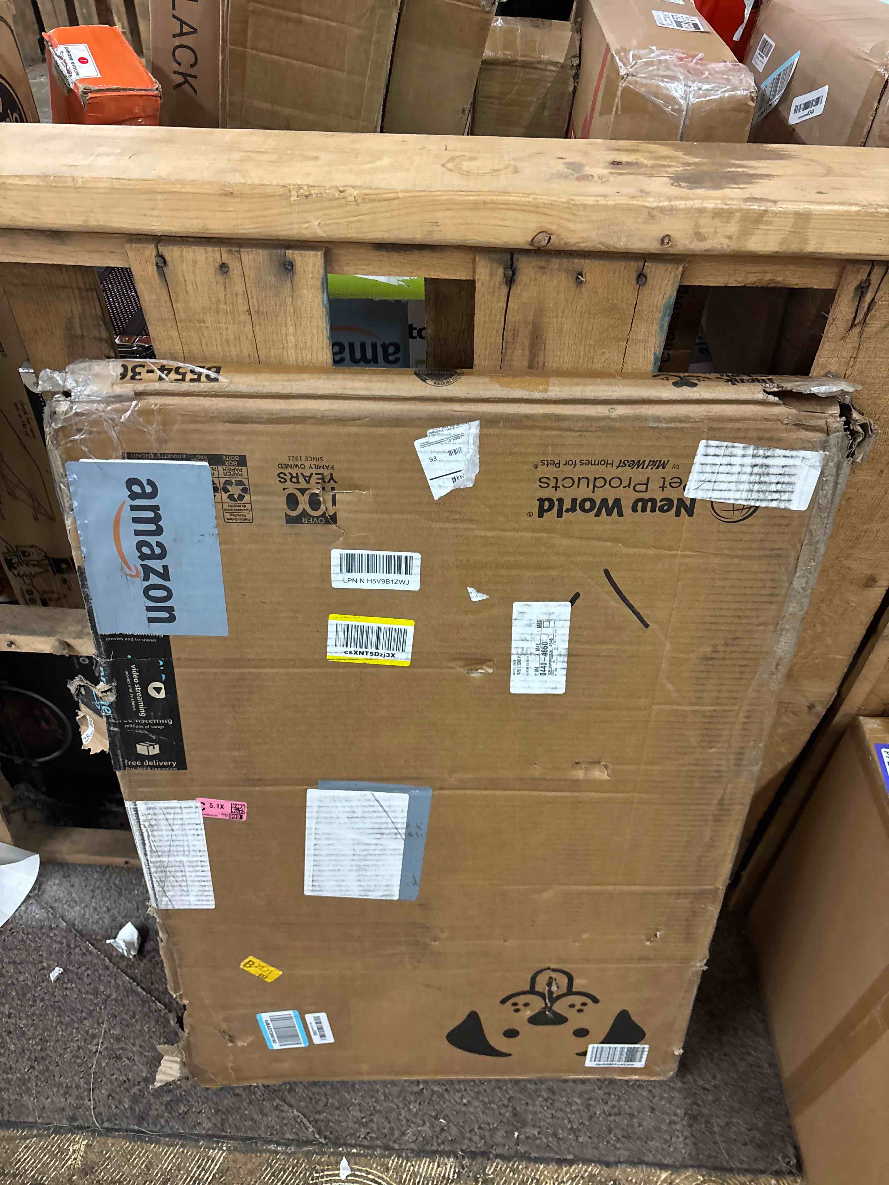 Condition photo showing New/Like New for New World Folding Metal Dog Exercise Pen, Indoor/Outdoor Playpen with No Door, Provides 16 Sq Feet of Play Space, 36-Inches Tall, Black E-Coated