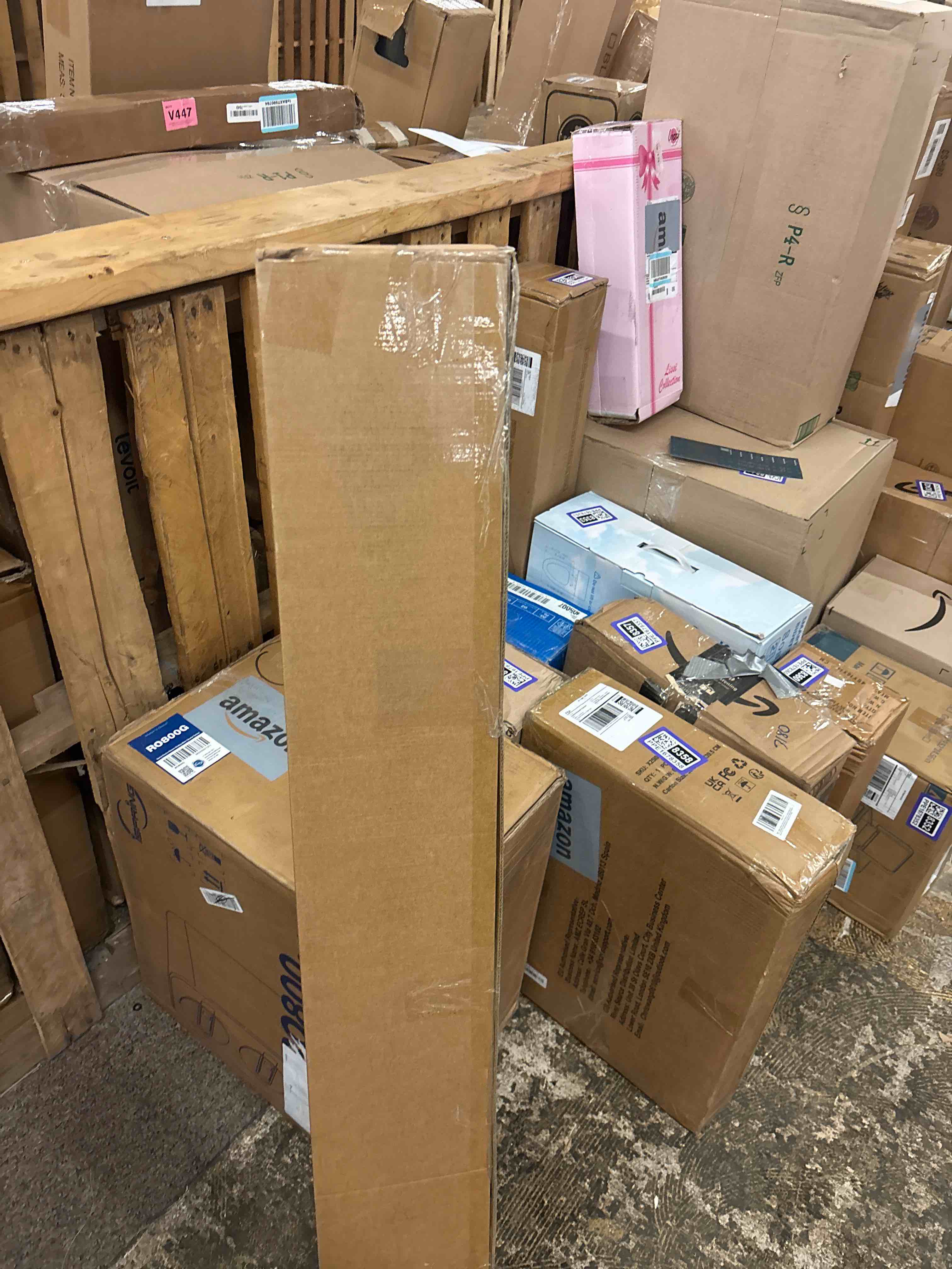 Condition photo showing New/Like New for Snow Roof Rake, 4.8-20Ft Extendable with 26'' Wide Blade and Wheels, Aluminum Telescoping Snow Removal Tool with 5-Section Tube and Anti-Slip Handle, for House Roof, Clearing Trucks, Leaves, Debris