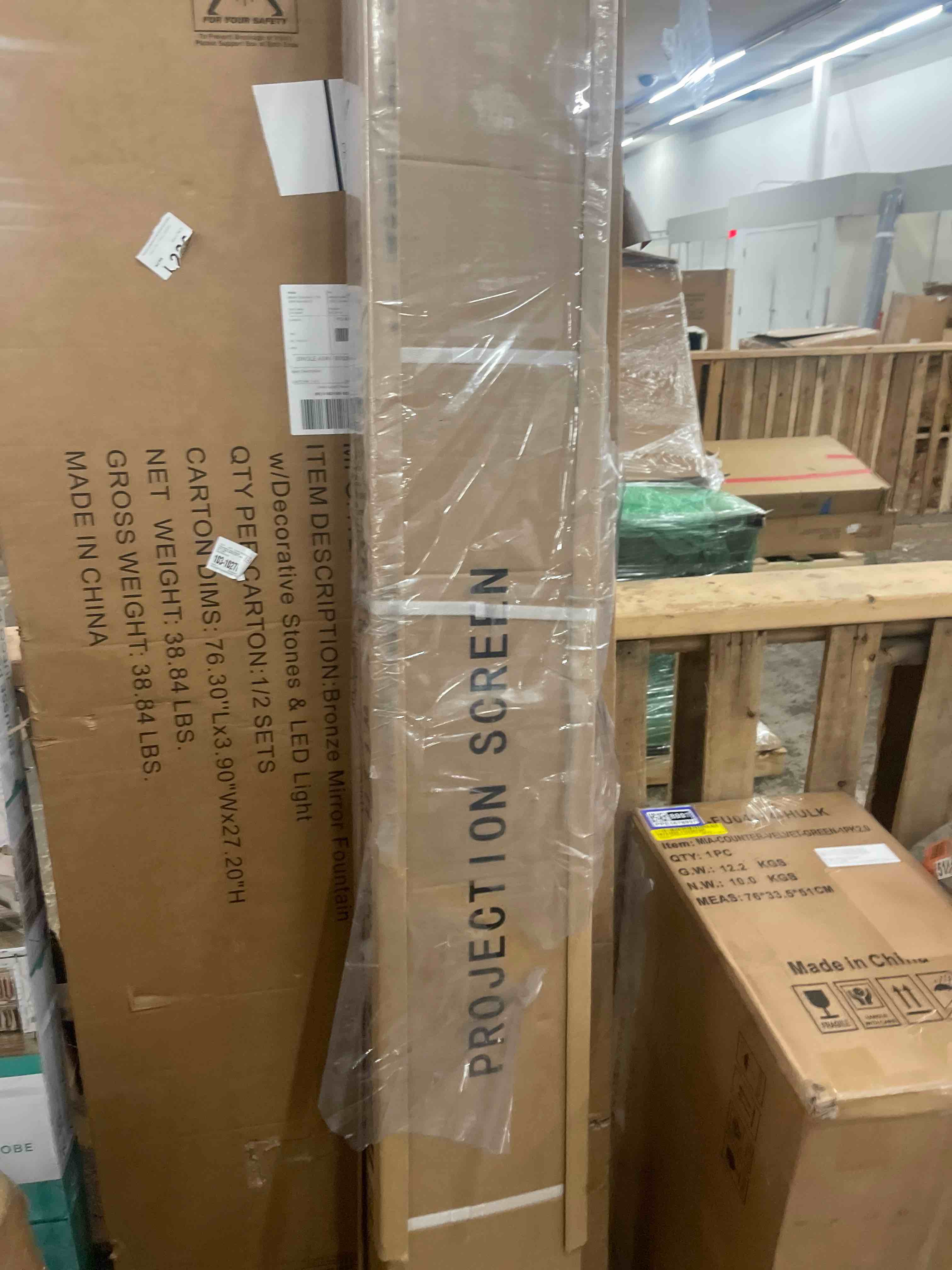 Condition photo showing New/Like New for Pyle 72-Inch Manual Pull Down Projector Screen, Matte White Projection Surface, Ceiling or Wall Mount Screen Projector with Auto-Lock & Black Border for Home Theater or Office (42.5" x 56.6")