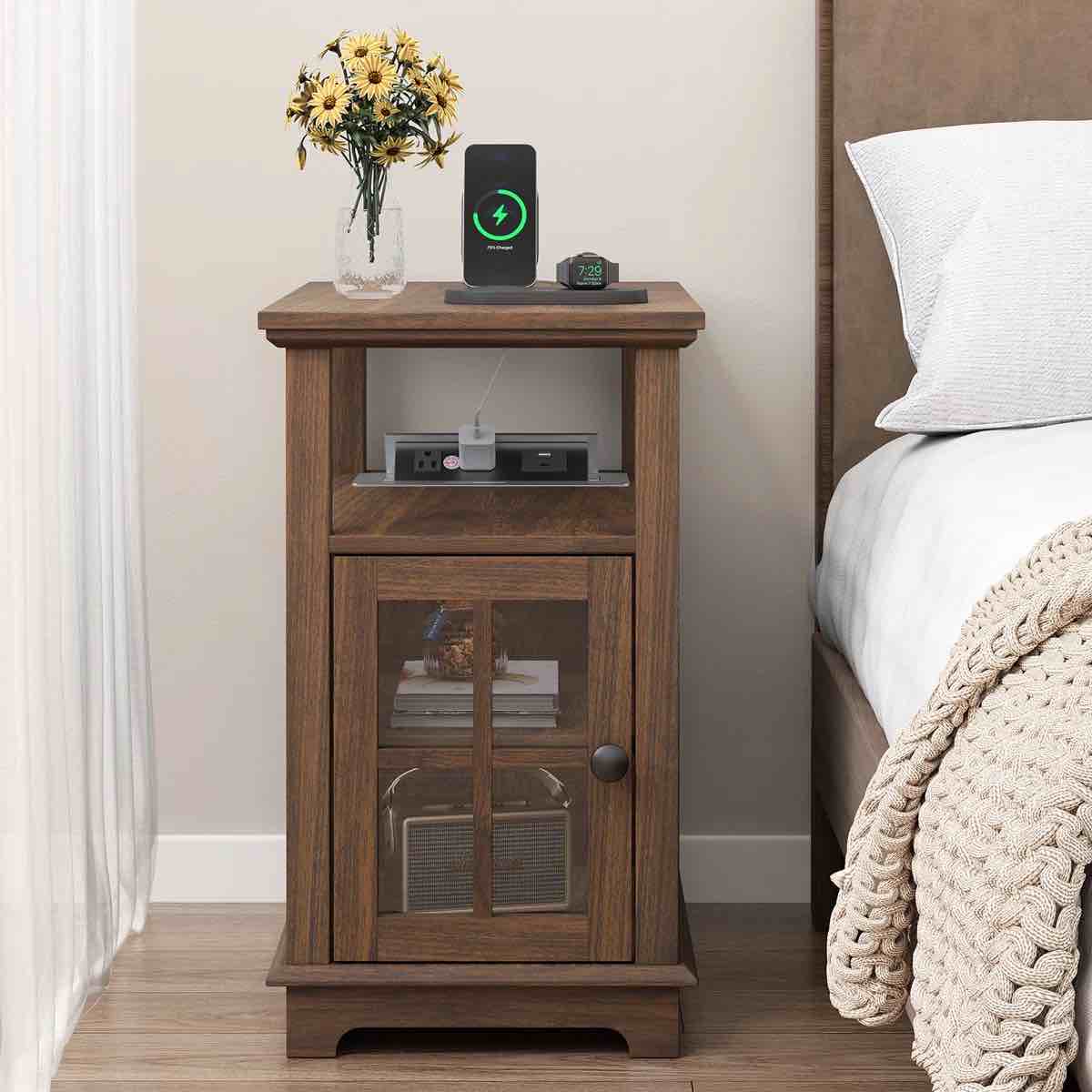 Condition photo showing New/Like New for Boxley End Table and Built-In Outlets