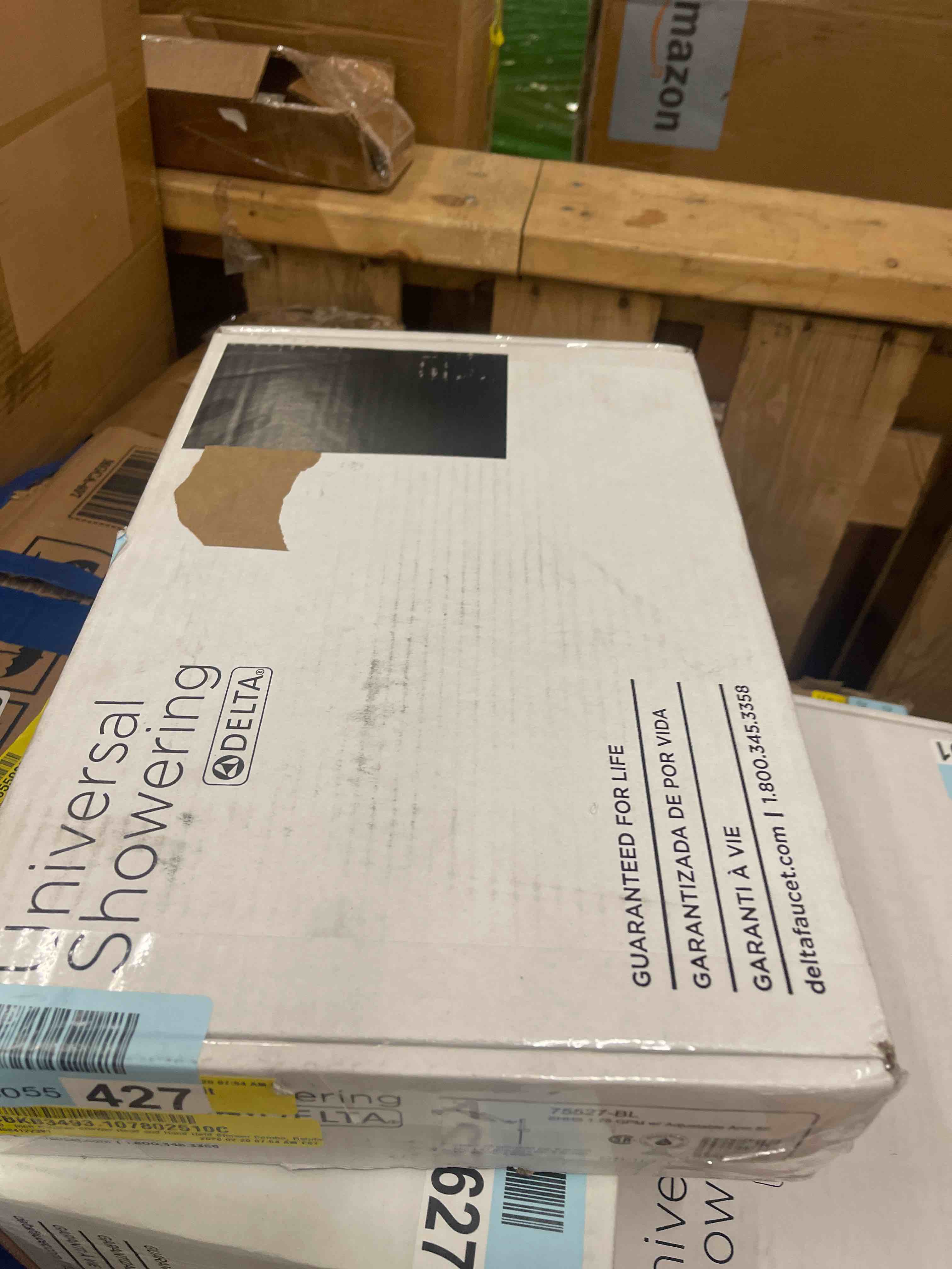 Condition photo showing New/Like New for Delta 75527 Universal Showering 1.75 GPM Single Function Modern Rain Shower Head and Hand Shower Combo with Adjustable Extension Arm and Touch-Clean Nozzles - Matte Black