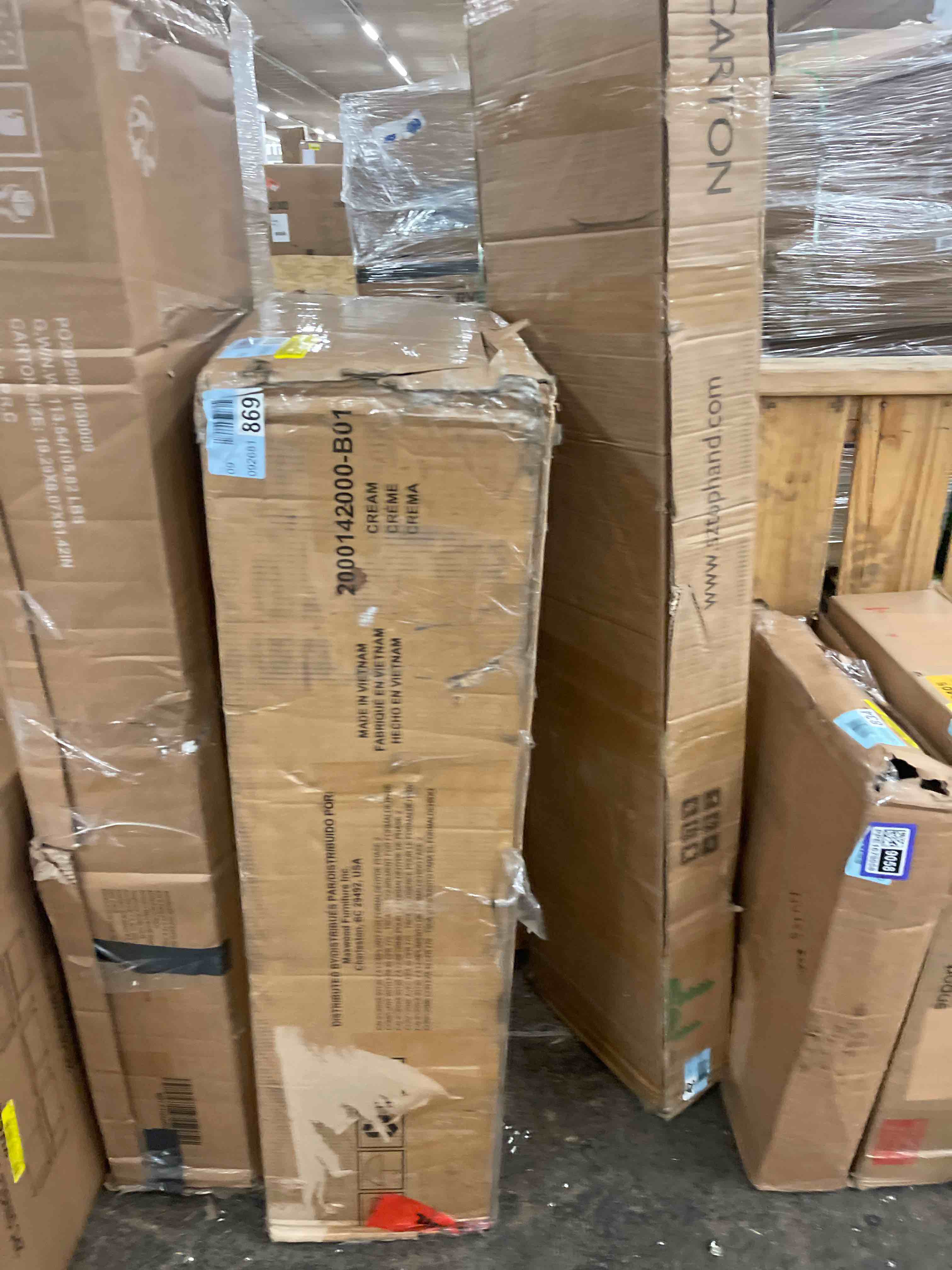 Condition photo showing New/Like New for Beunca Solid Wood Upholstered Bed with Arch Headboard -Full