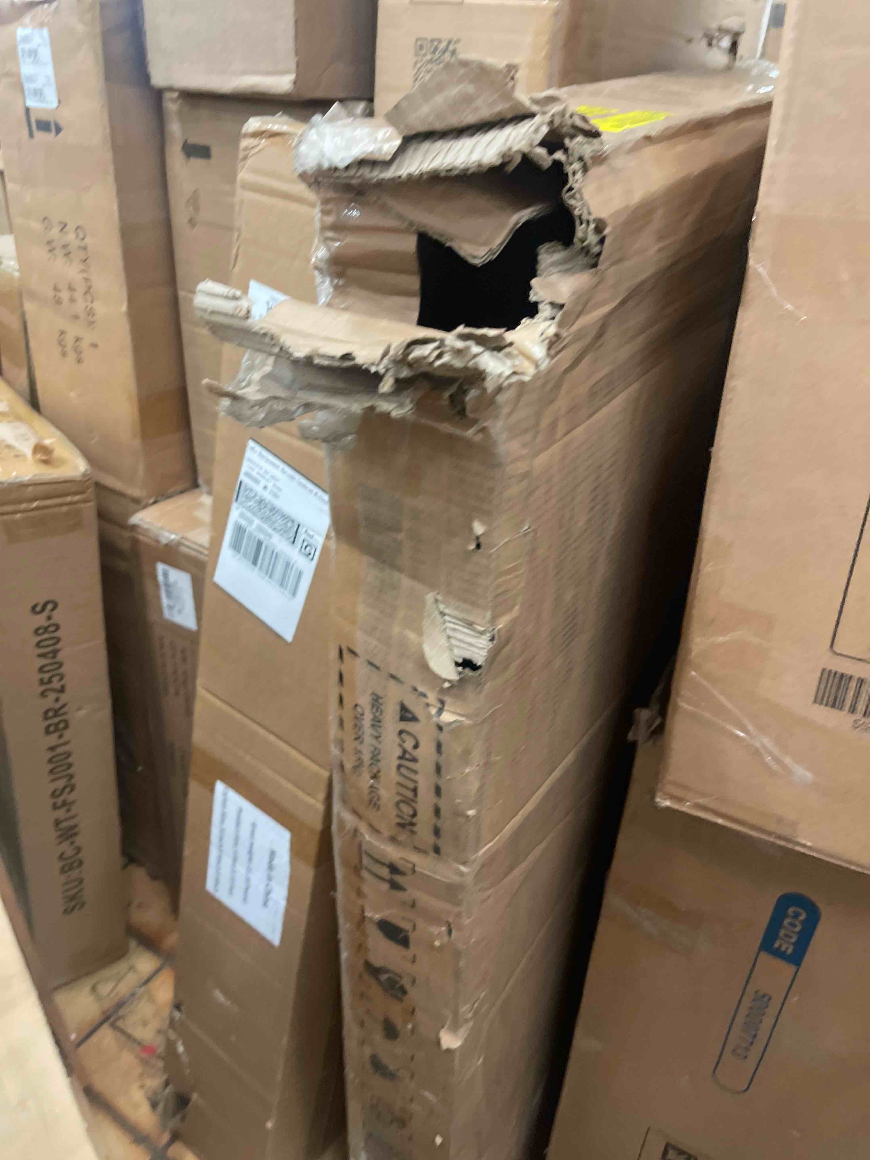 Condition photo showing New/Like New for Averni 55.1 To 70.9inch Extendable Dining Table with Storage Box for 6-8Seat