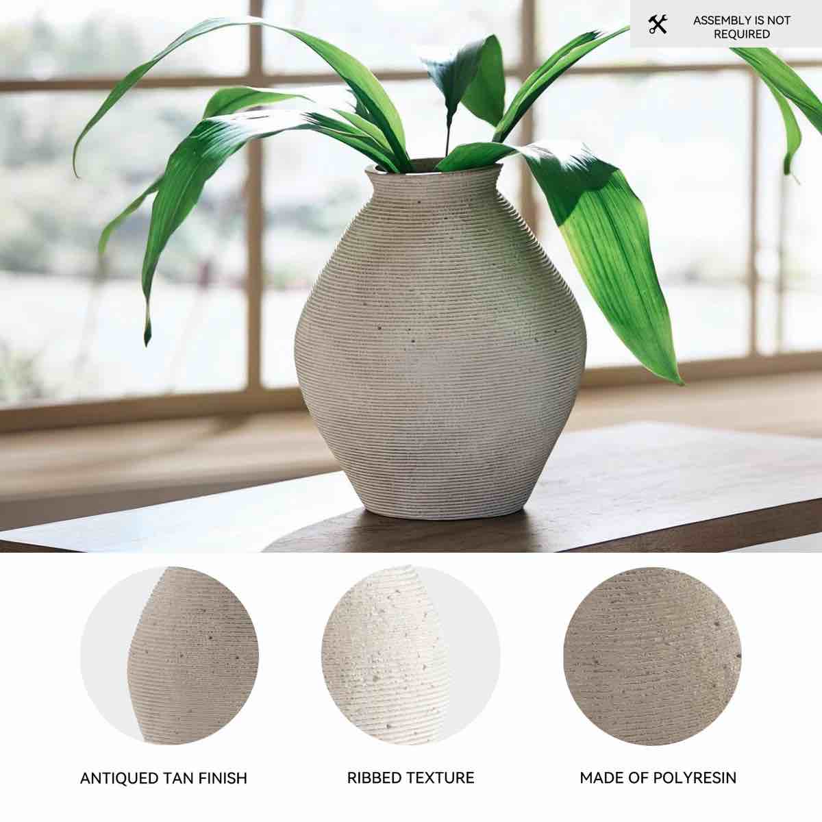 Condition photo showing New/Like New for Polyresin Table Vase