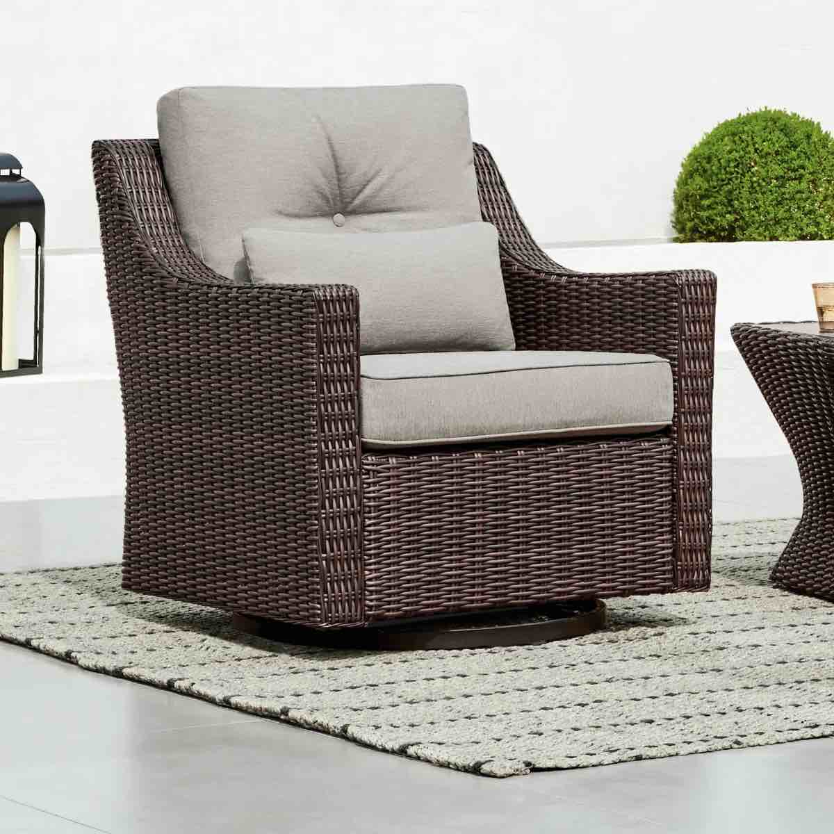 Condition photo showing New/Like New for keaisha outdoor swivel wicker glider lounge chair (set of 2)
