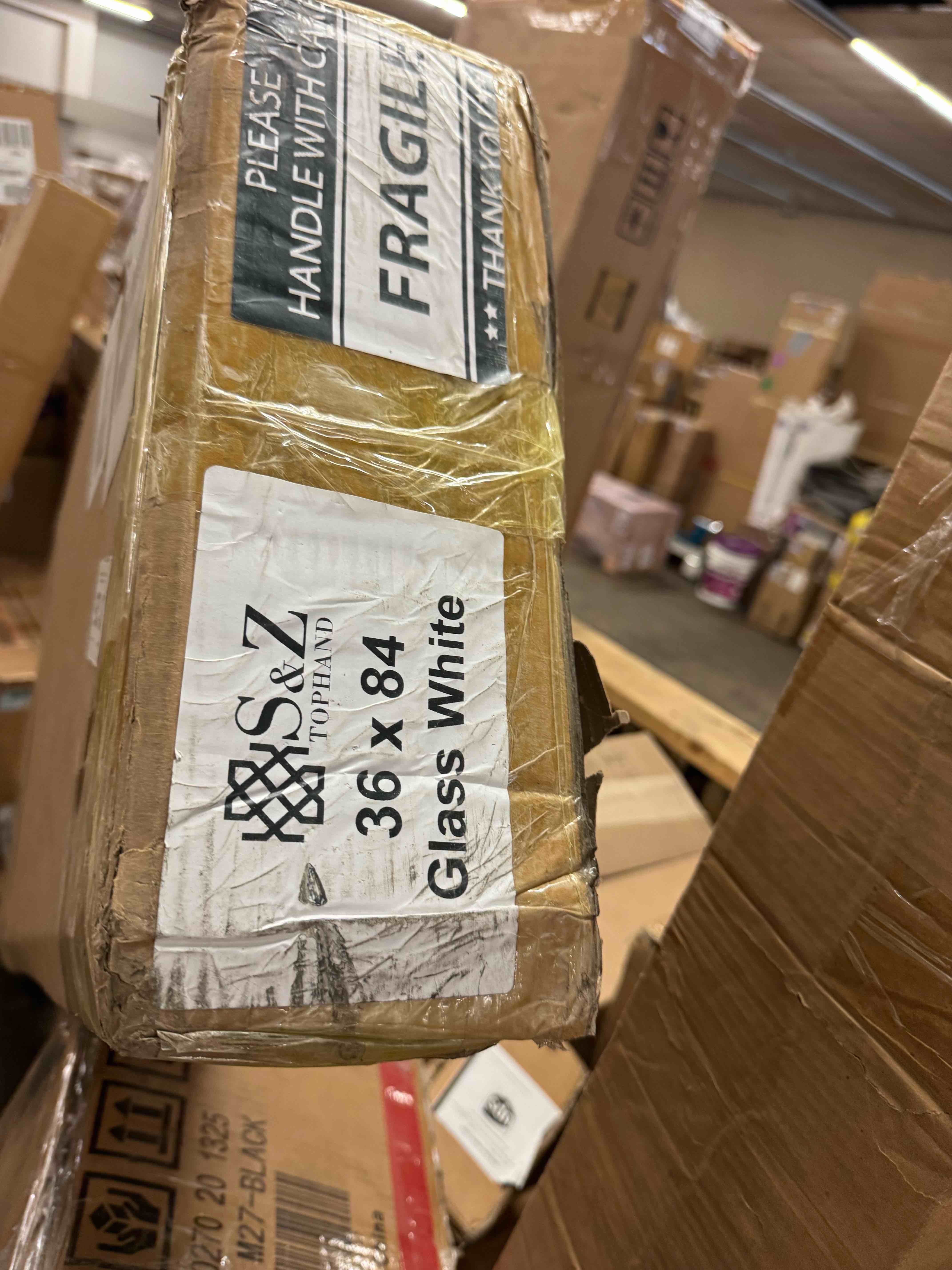 Condition photo showing New/Like New for s&z tophand 36 x 84 glass white product. 