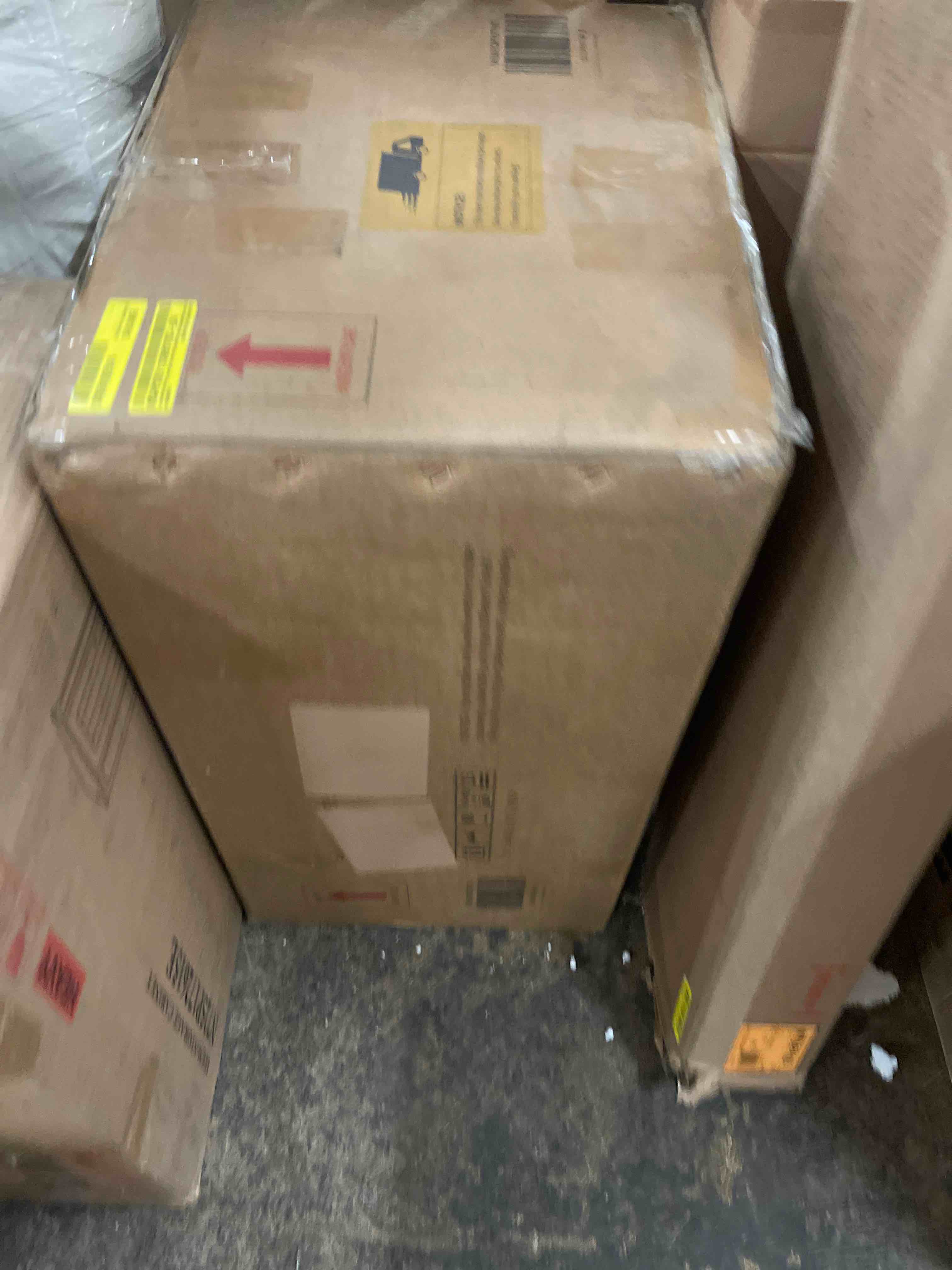 https://s3.amazonaws.com/lotting-images-prod/phillipi/PPE1680126_1776983413599.jpeg