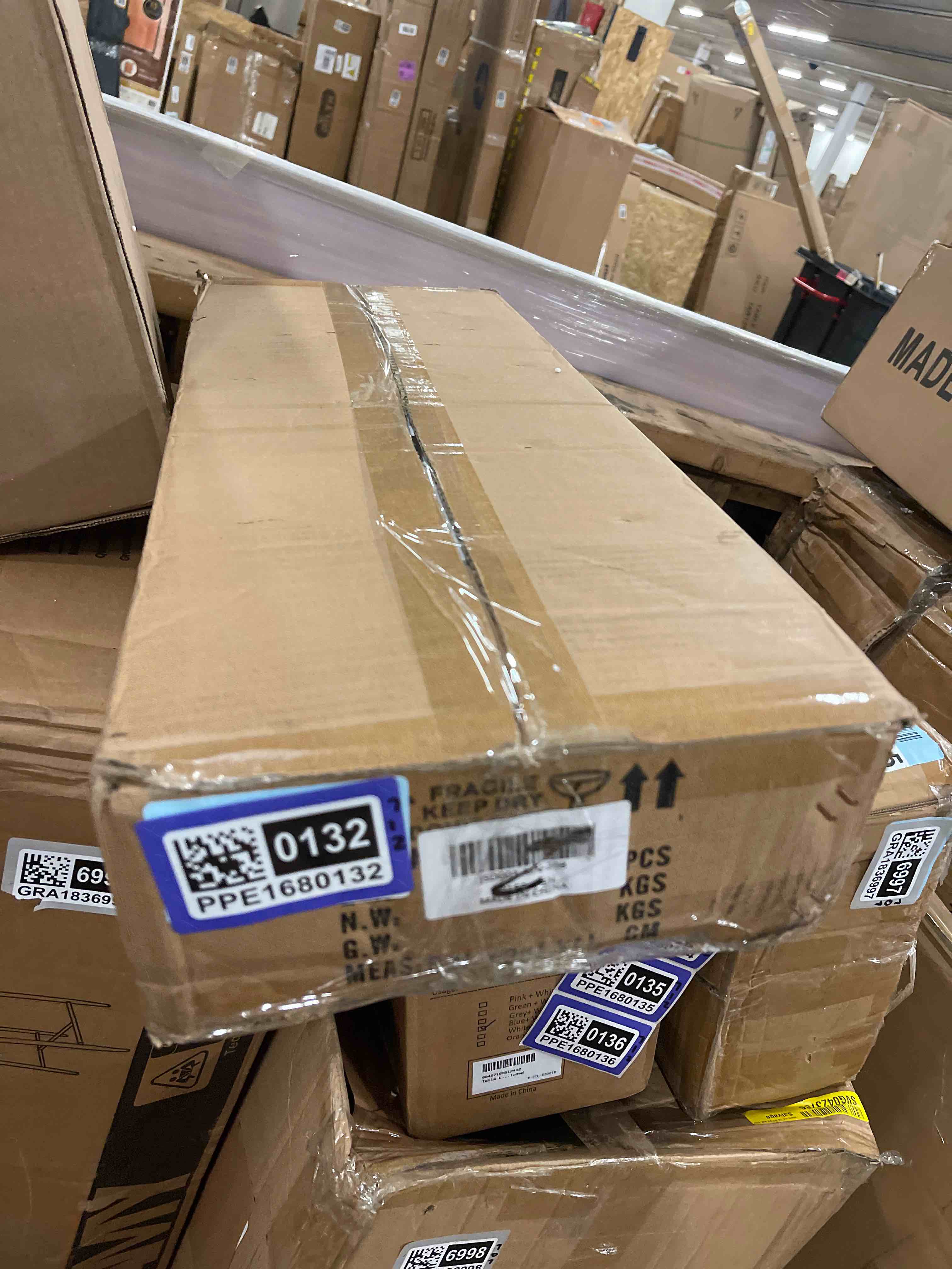 Condition photo showing New/Like New for yunnix 8 light champagne bronze chandelier for dining room, 30" wagon wheel light fixture, ul listed entire fixture, champagne gold modern farmhouse chandelier for master bedroom, kitchen, entryway