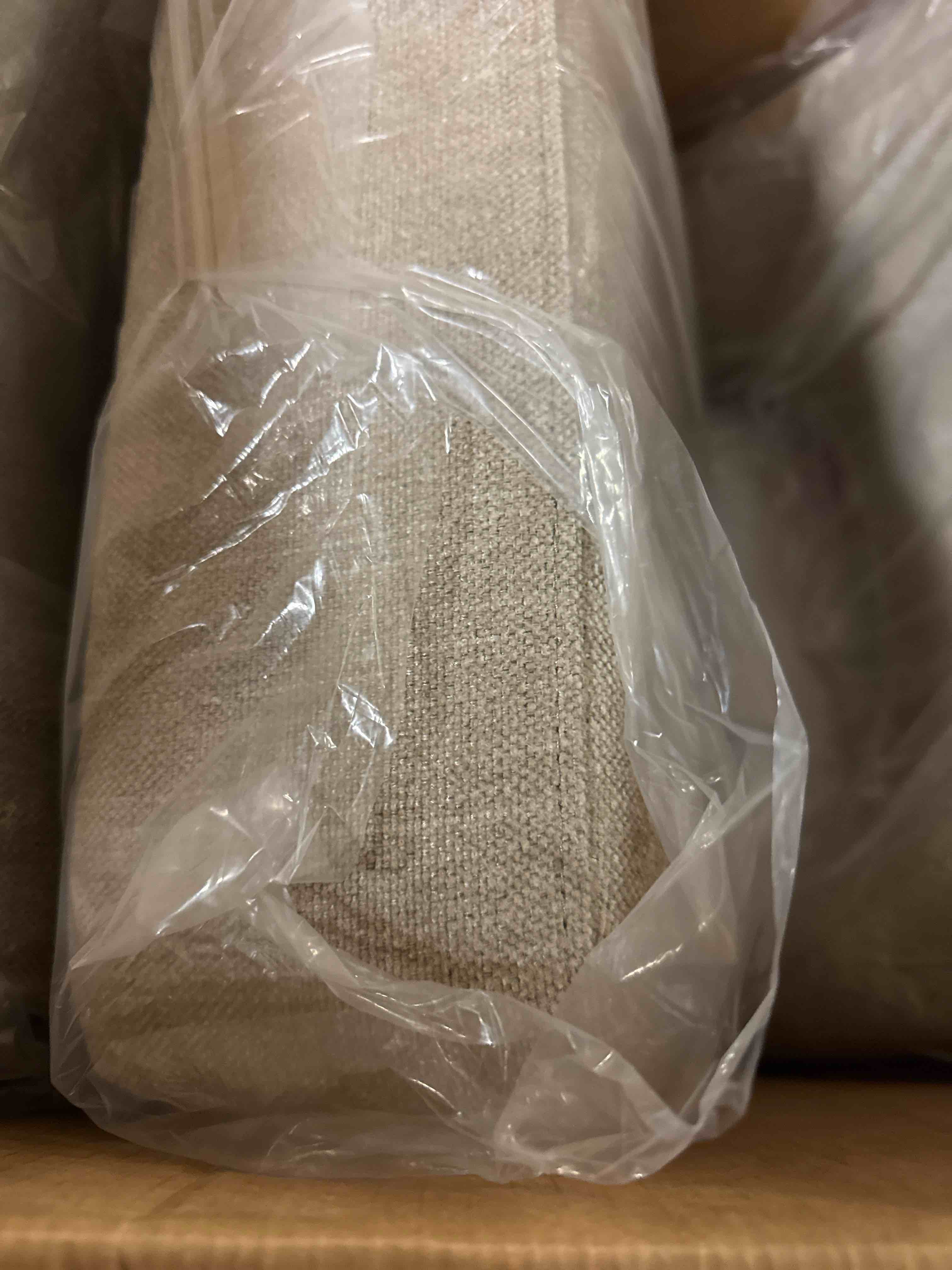 https://s3.amazonaws.com/lotting-images-prod/phillipi/PPE1680301_1777623846716.jpeg