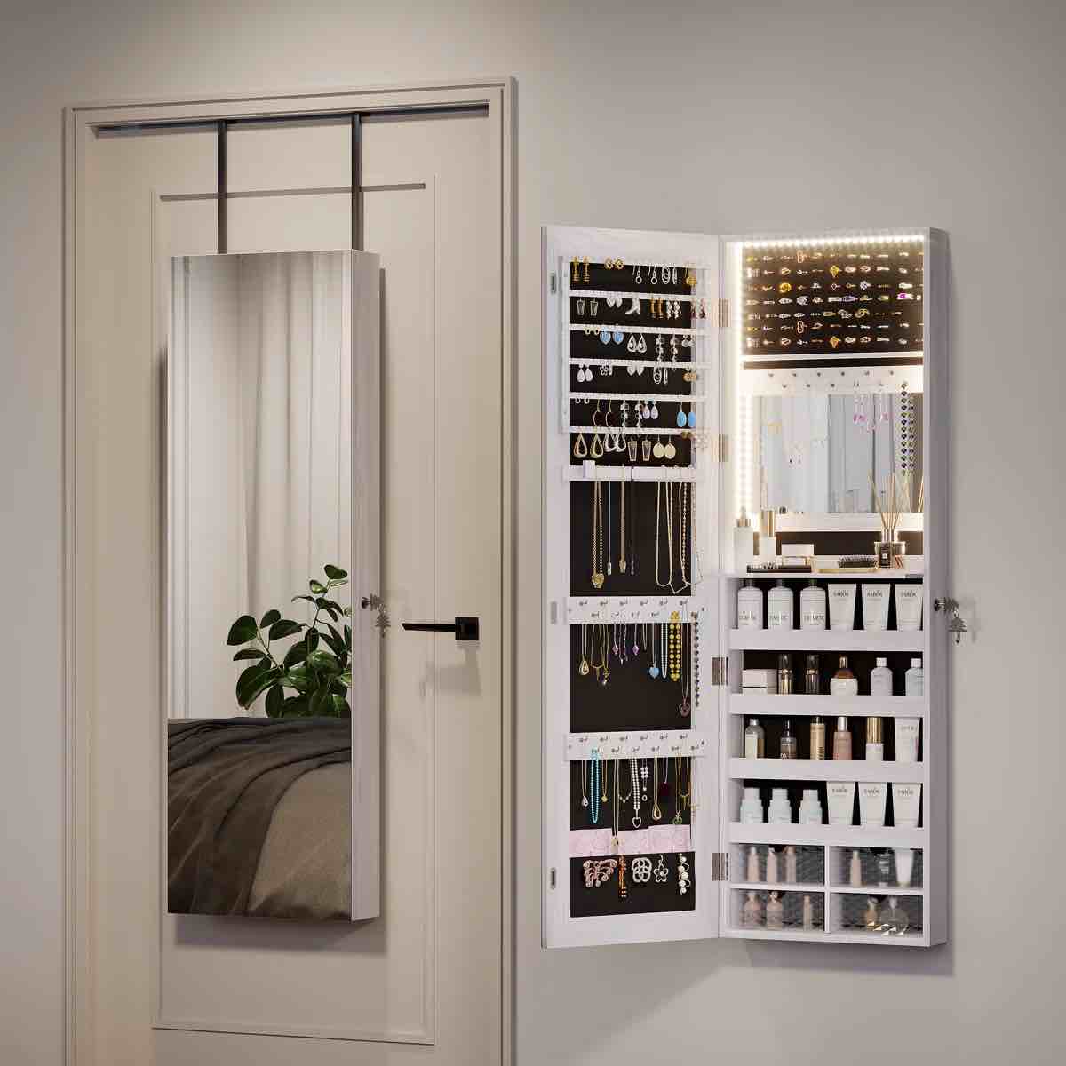Condition photo showing New/Like New for 14.5'' wide jewelry armoire