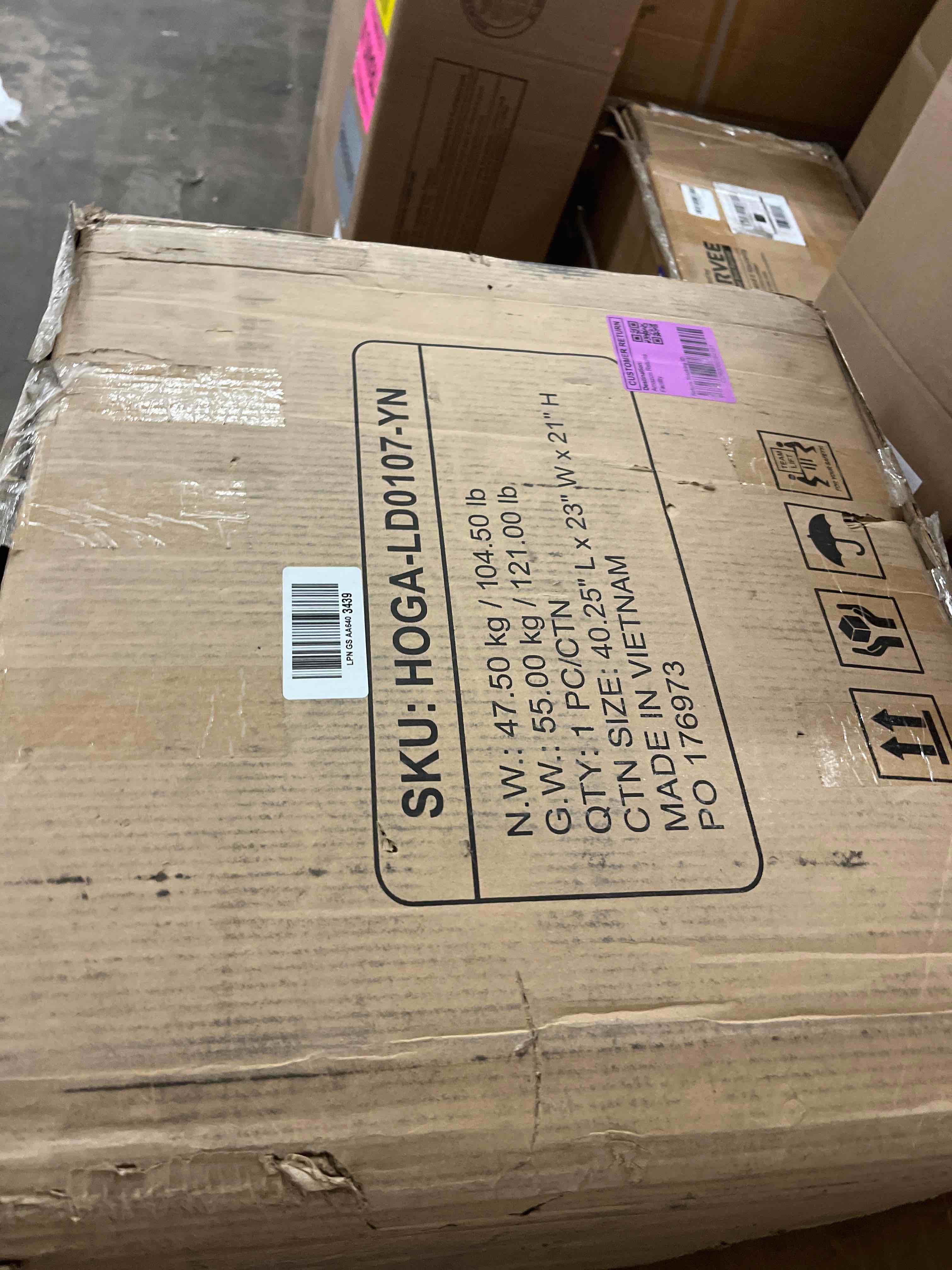 Condition photo showing New/Like New for 70.9" console table entryway sofa table with storage shelves