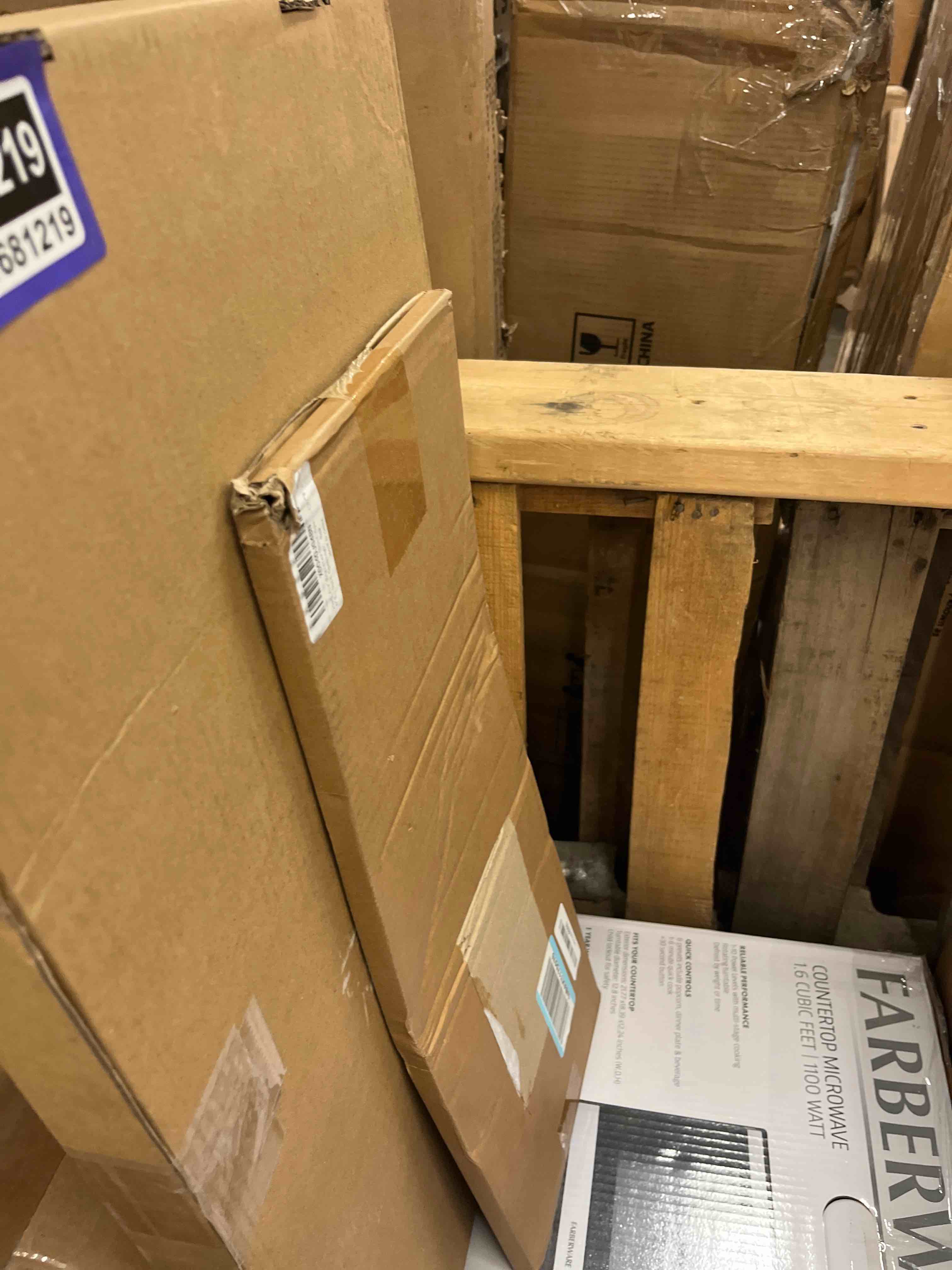 https://s3.amazonaws.com/lotting-images-prod/phillipi/PPE1681217_1779411450313.jpeg