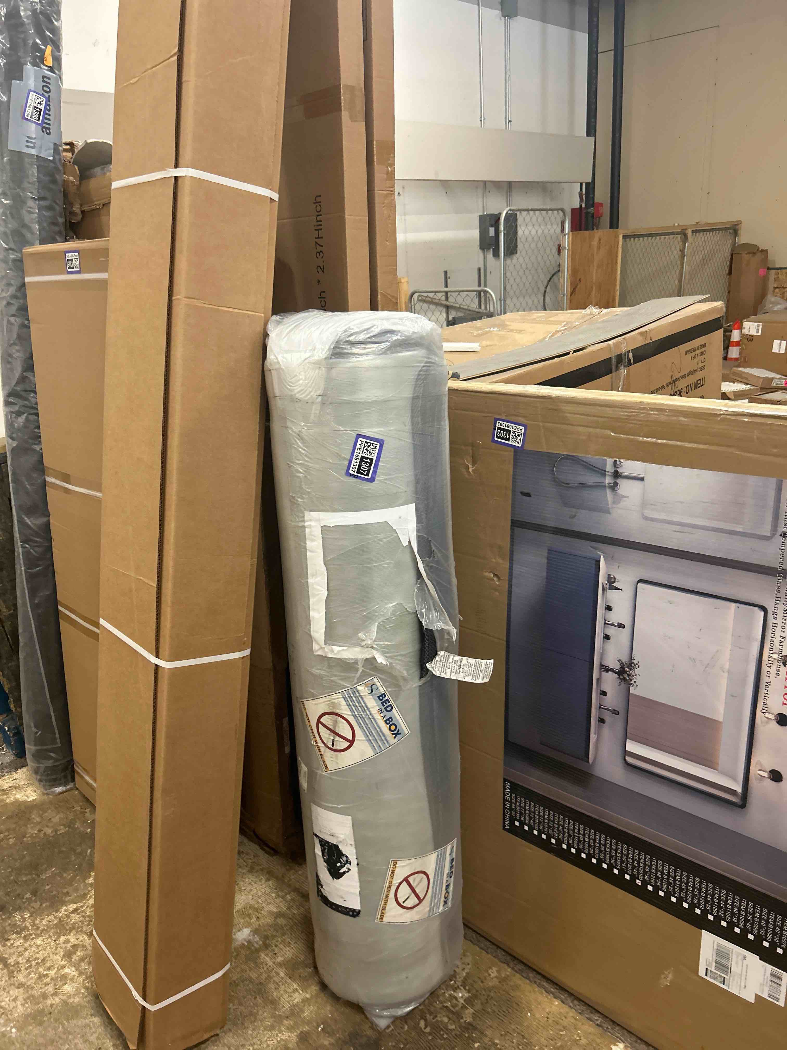 Condition photo showing New/Like New for double mattress, 10 inch hybrid mattress full size with breathable foam and individually pocket spring, memory foam mattresses for back pain relief, medium firm mattresses in a box, 75x54x10inch