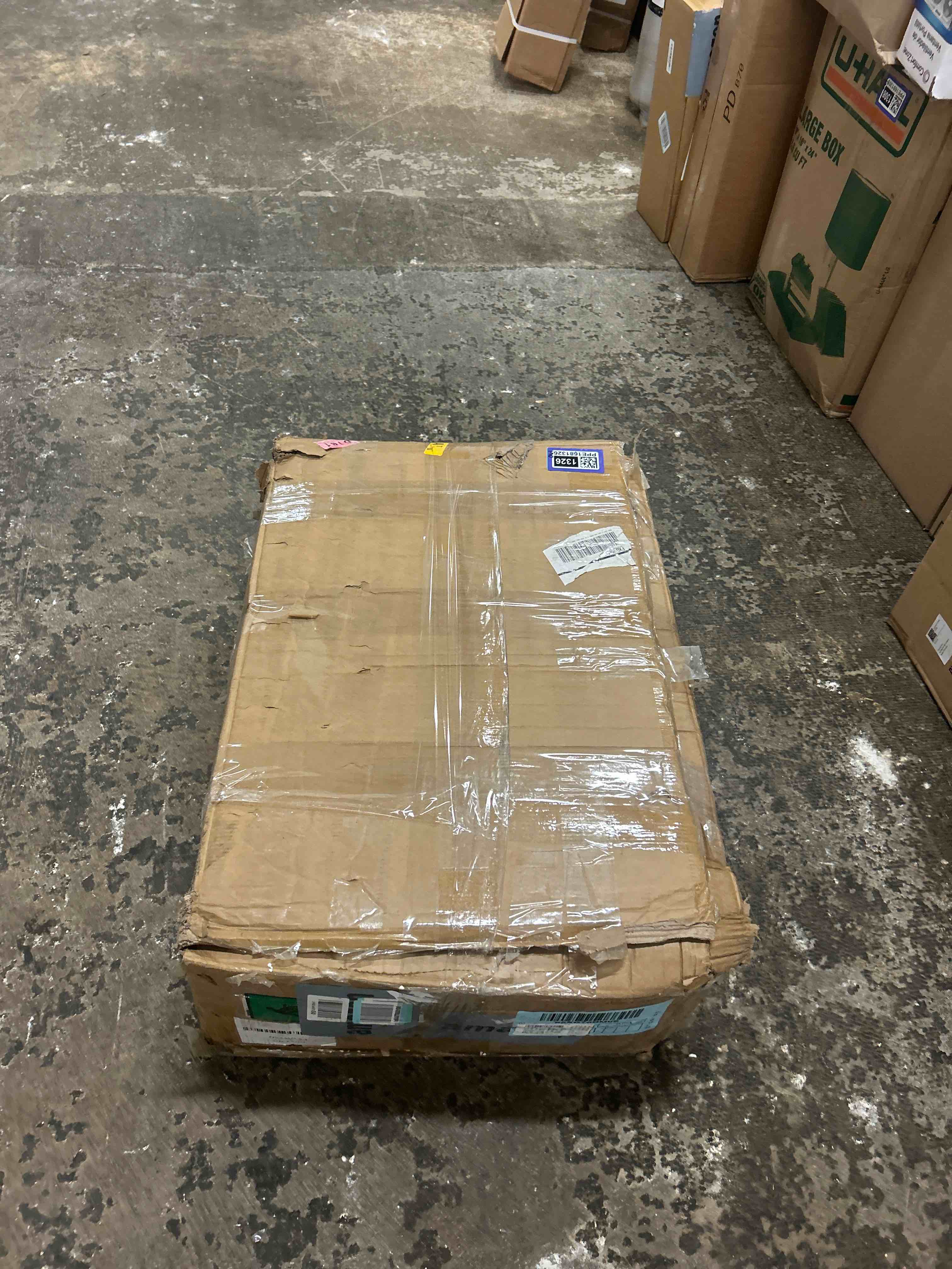 Condition photo showing New/Like New for 1400lbs (0.63t) hydraulic transmission jack, manual lift with foot pump, adjustable height 34"-68", 30° tilt saddle, 360° swivel wheel, for auto repair, transmission removal & installation