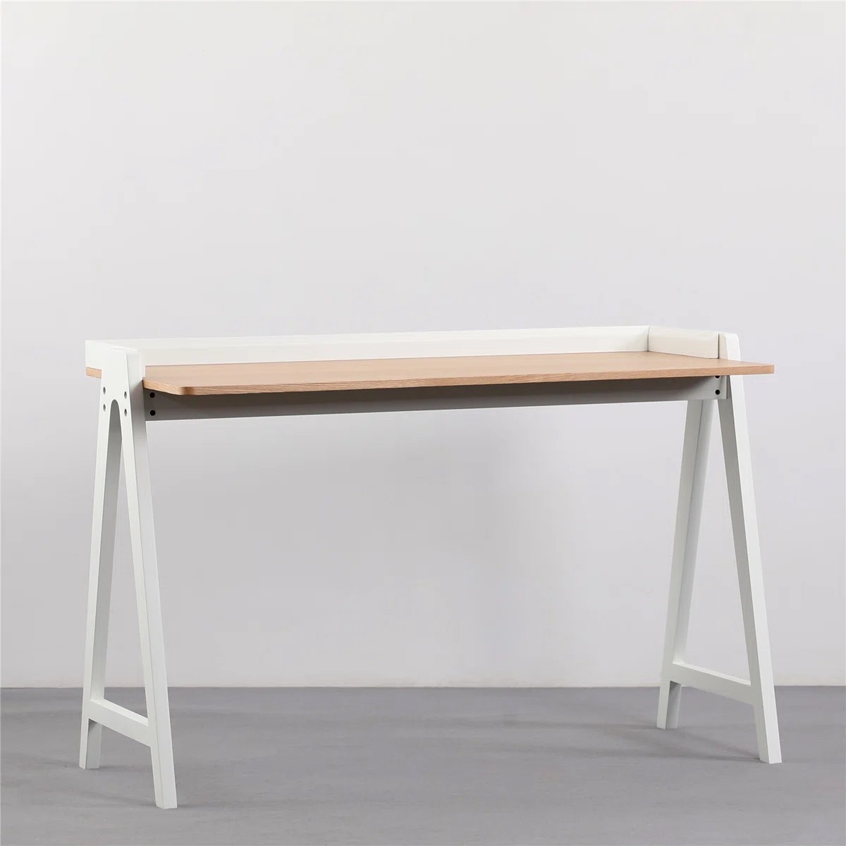 Condition photo showing New/Like New for george oliver 47.25 inch desk