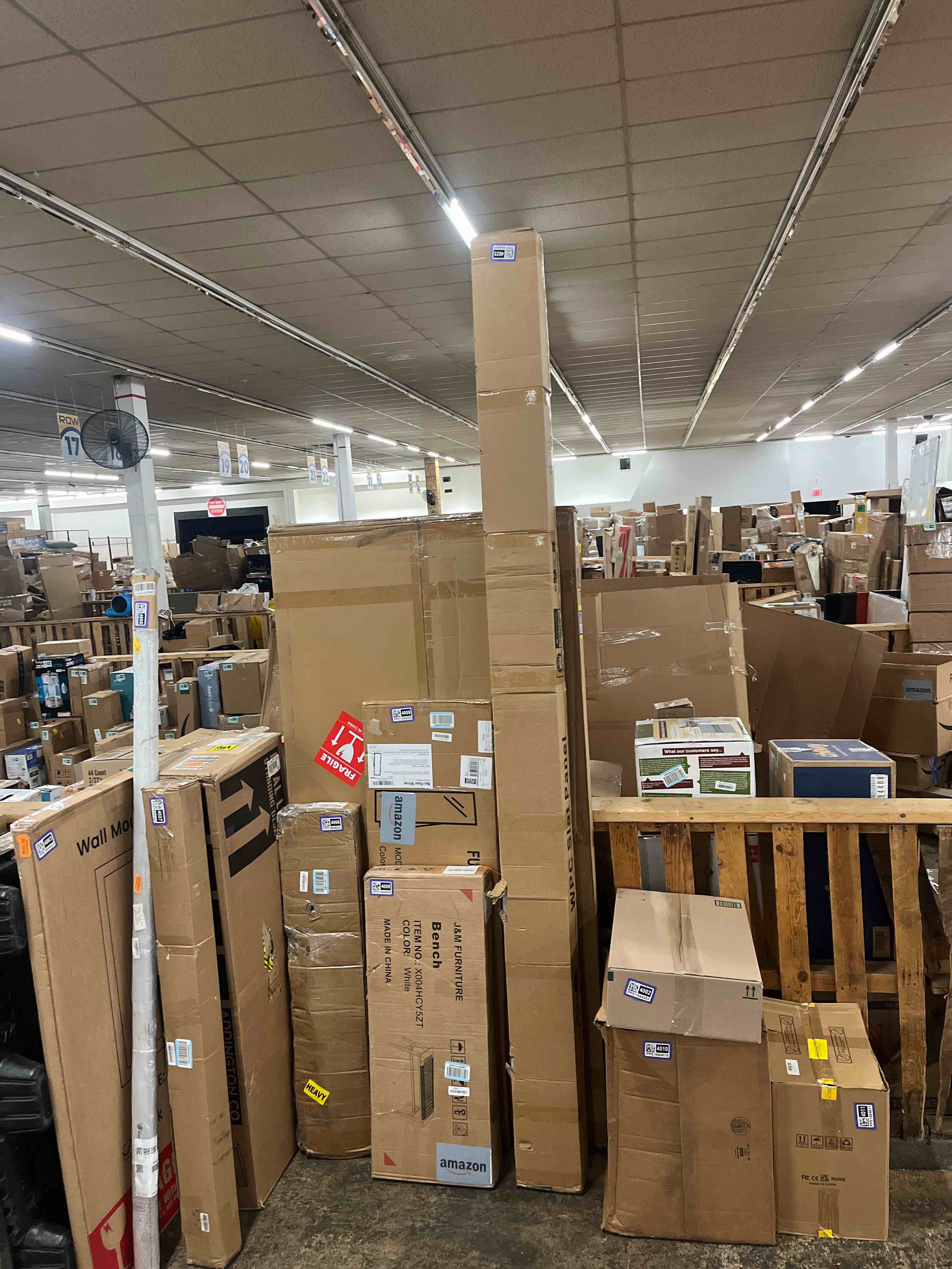 https://s3.amazonaws.com/lotting-images-prod/phillipi/PPE1684025_1760611949018.jpeg