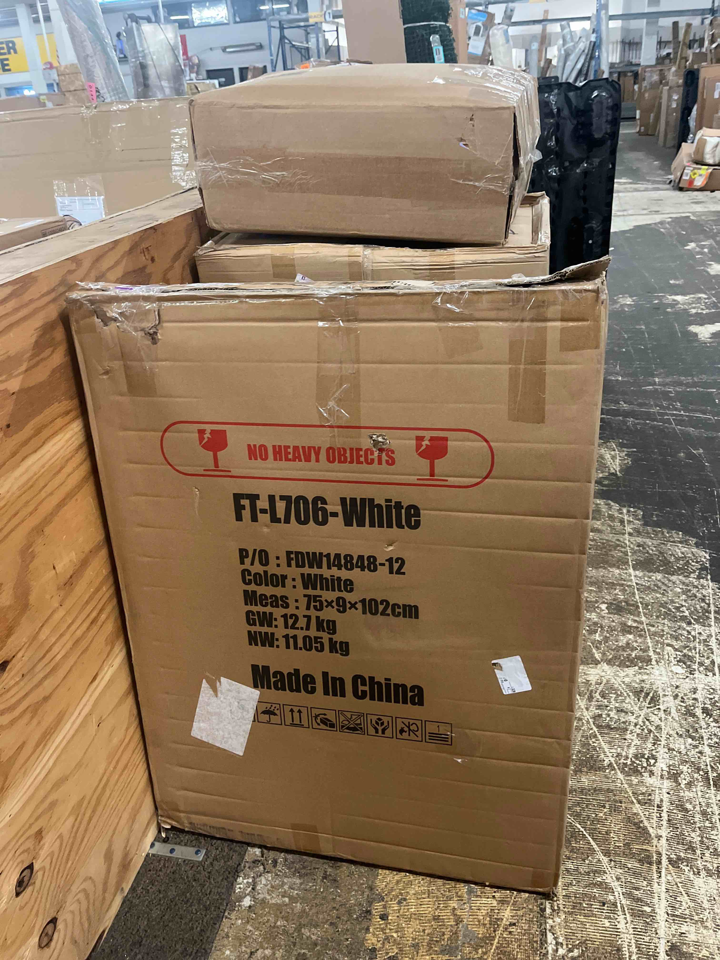 https://s3.amazonaws.com/lotting-images-prod/phillipi/PPE1684238_1760651136923.jpeg