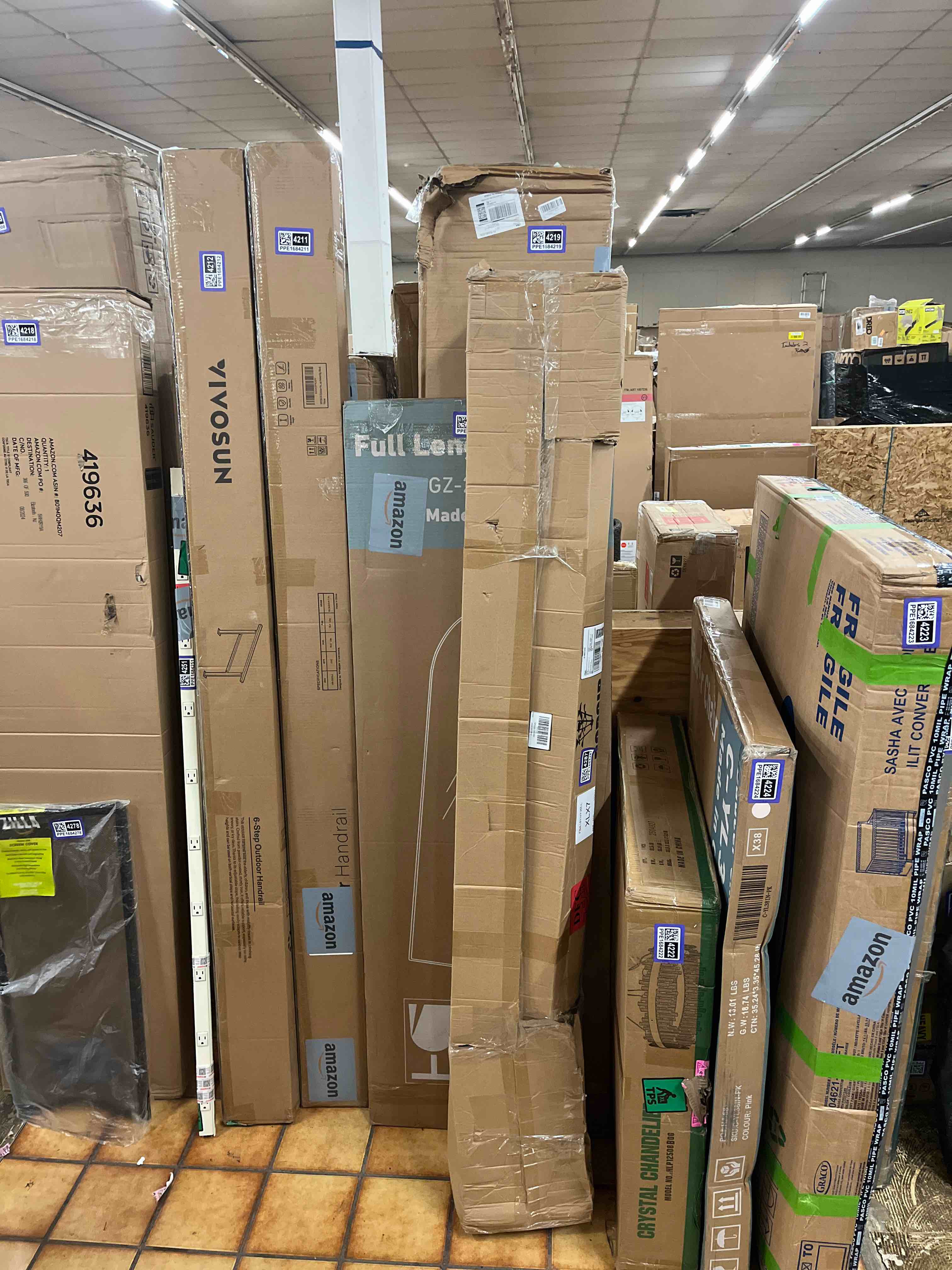 https://s3.amazonaws.com/lotting-images-prod/phillipi/PPE1684287_1760657779365.jpeg