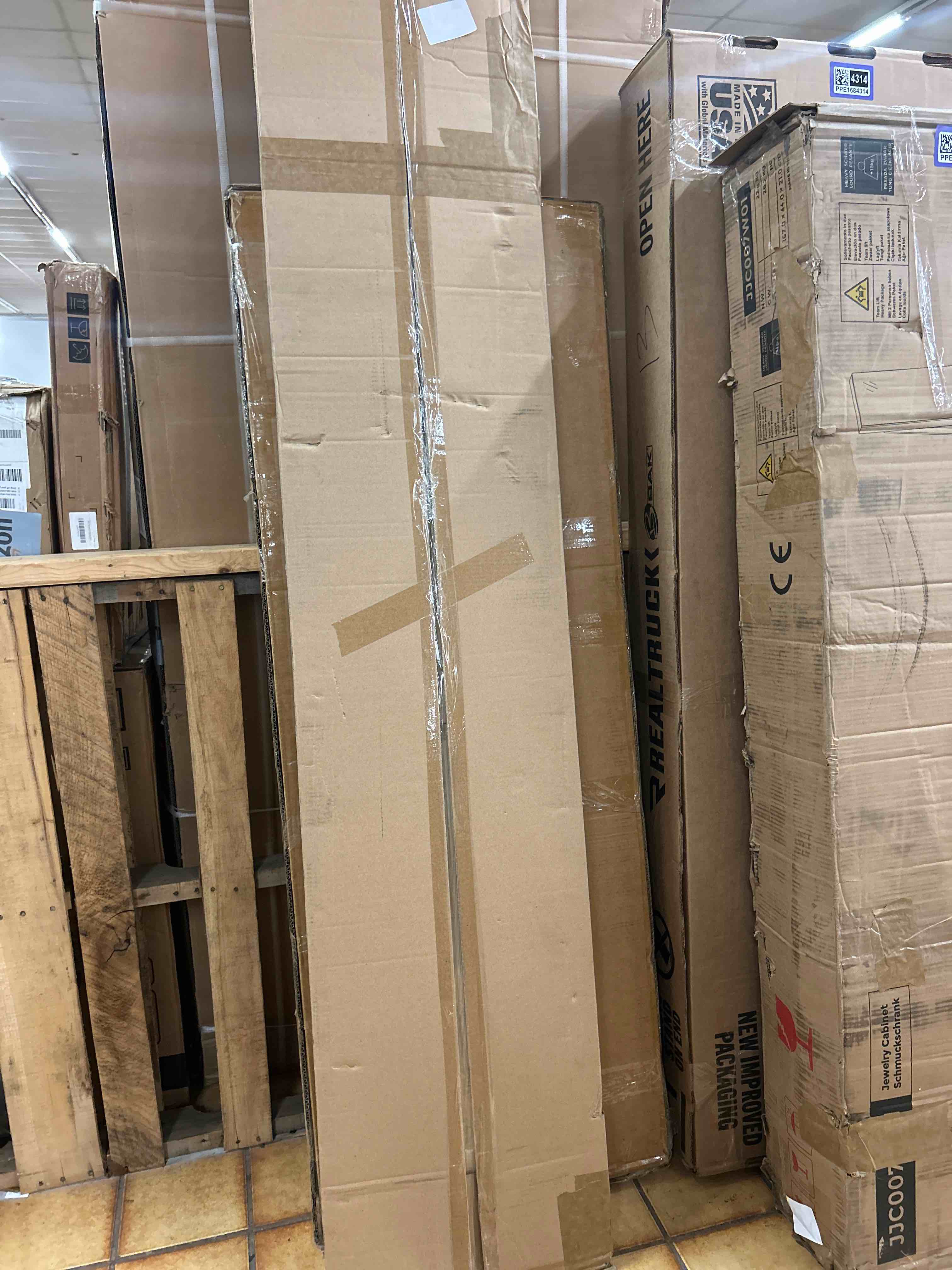 https://s3.amazonaws.com/lotting-images-prod/phillipi/PPE1684312_1760650473553.jpeg