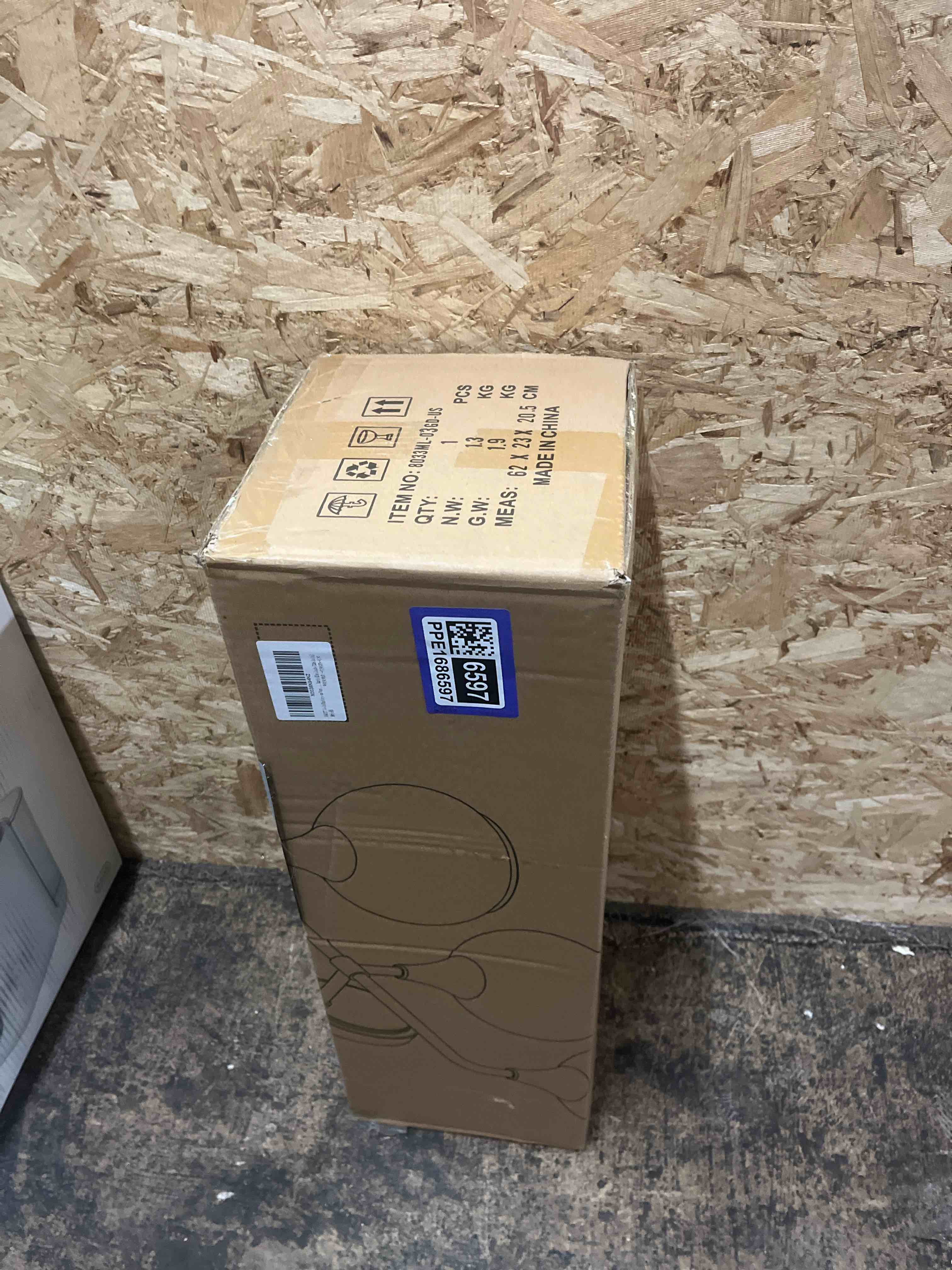 Condition photo showing New/Like New for Gold Bathroom Vanity Light 3-Lights Bathroom Light Fixtures Over Mirror with Clear Glass Shade 22.4 inch Wall Sconce Lighting Bath(Exclude E26 Bulb)