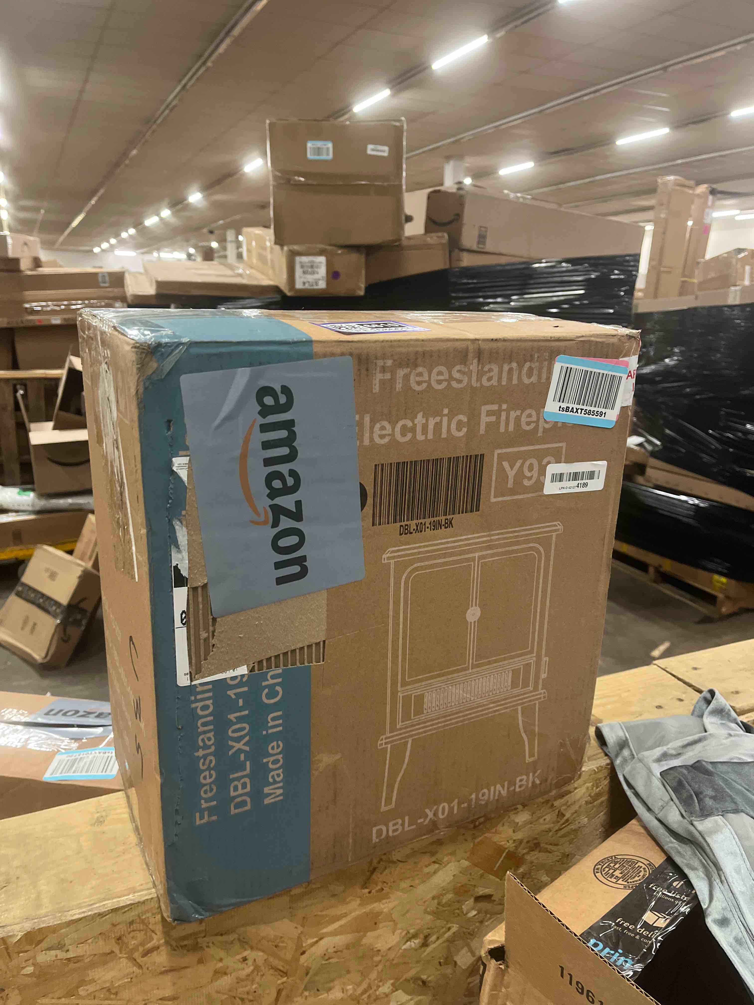 Condition photo showing New/Like New for Bonnlo 20" H Electric Fireplace Stove, 1500W Portable Freestanding Fireplace Heater for Indoor Use, 3D Flame Logs, Overheat & Tip-Over Protections, Suit for Bedroom, Living Room, CSA Approved