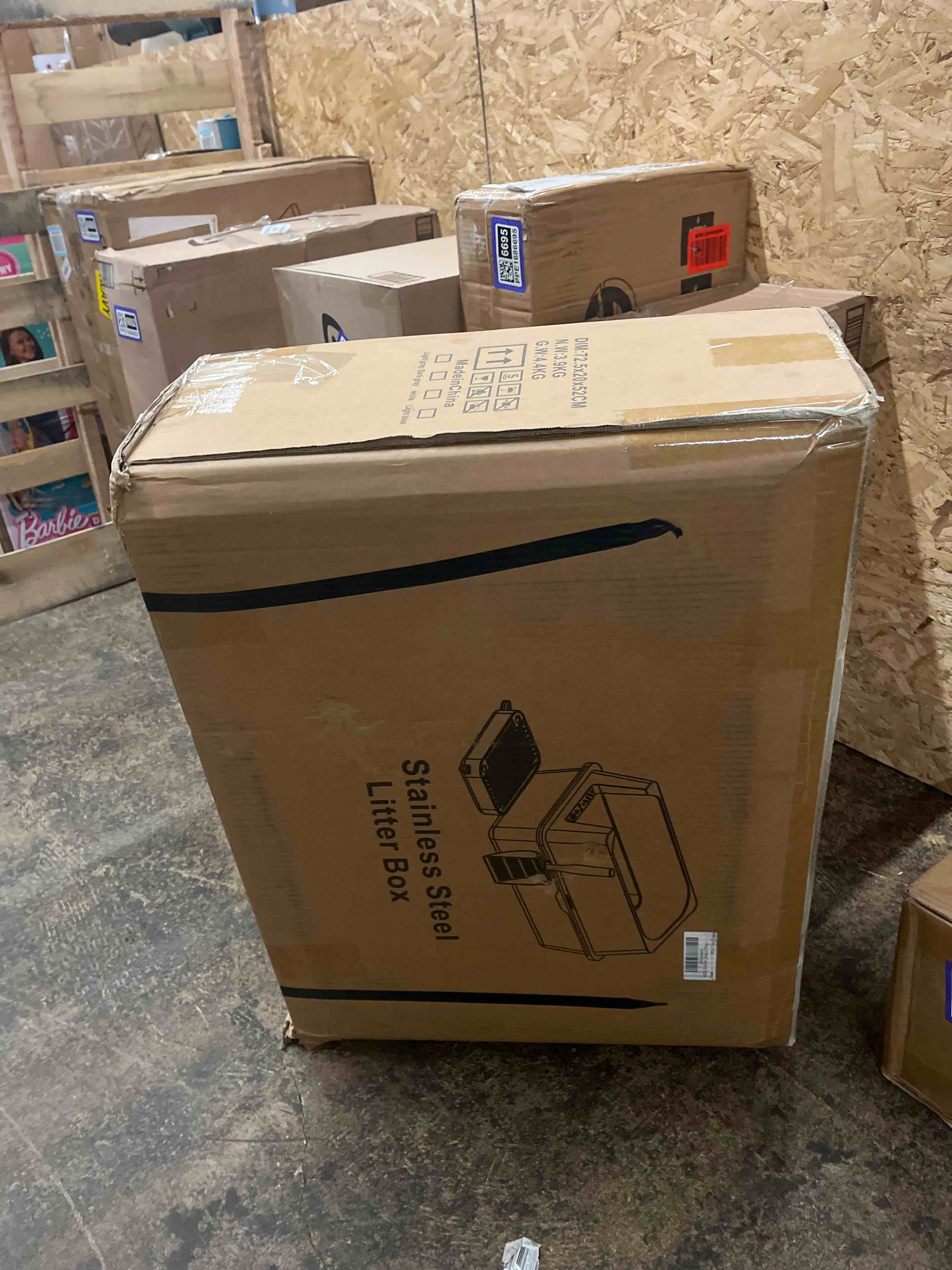 Condition photo showing New/Like New for XXXXL Stainless Steel Cat Litter Box with High Sides, 29" x 21" x 14" Extra Large Cat Litter Box for Big Cats and Overweight Cats High Sides Non-Stick Easy to Clean.