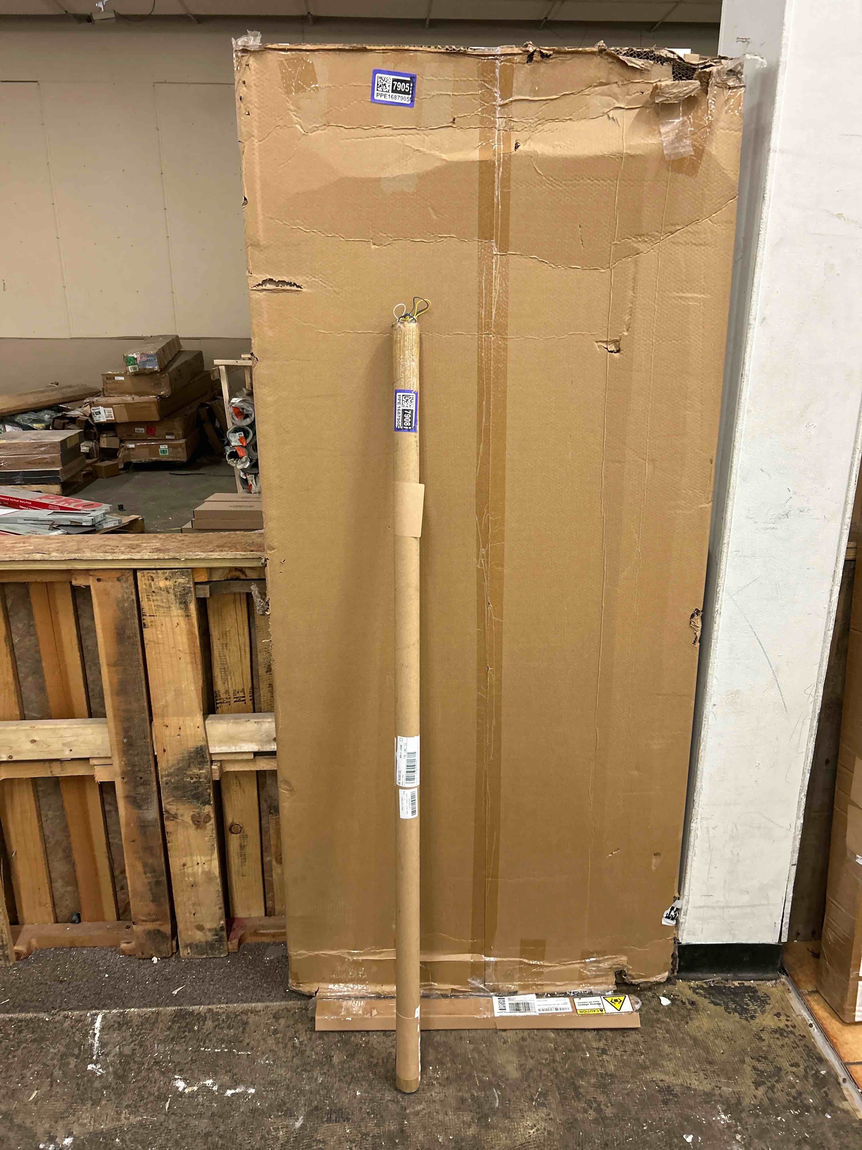 Condition photo showing New/Like New for 60" led tailgate light bar with sequential red turn signals for trucks & trailers