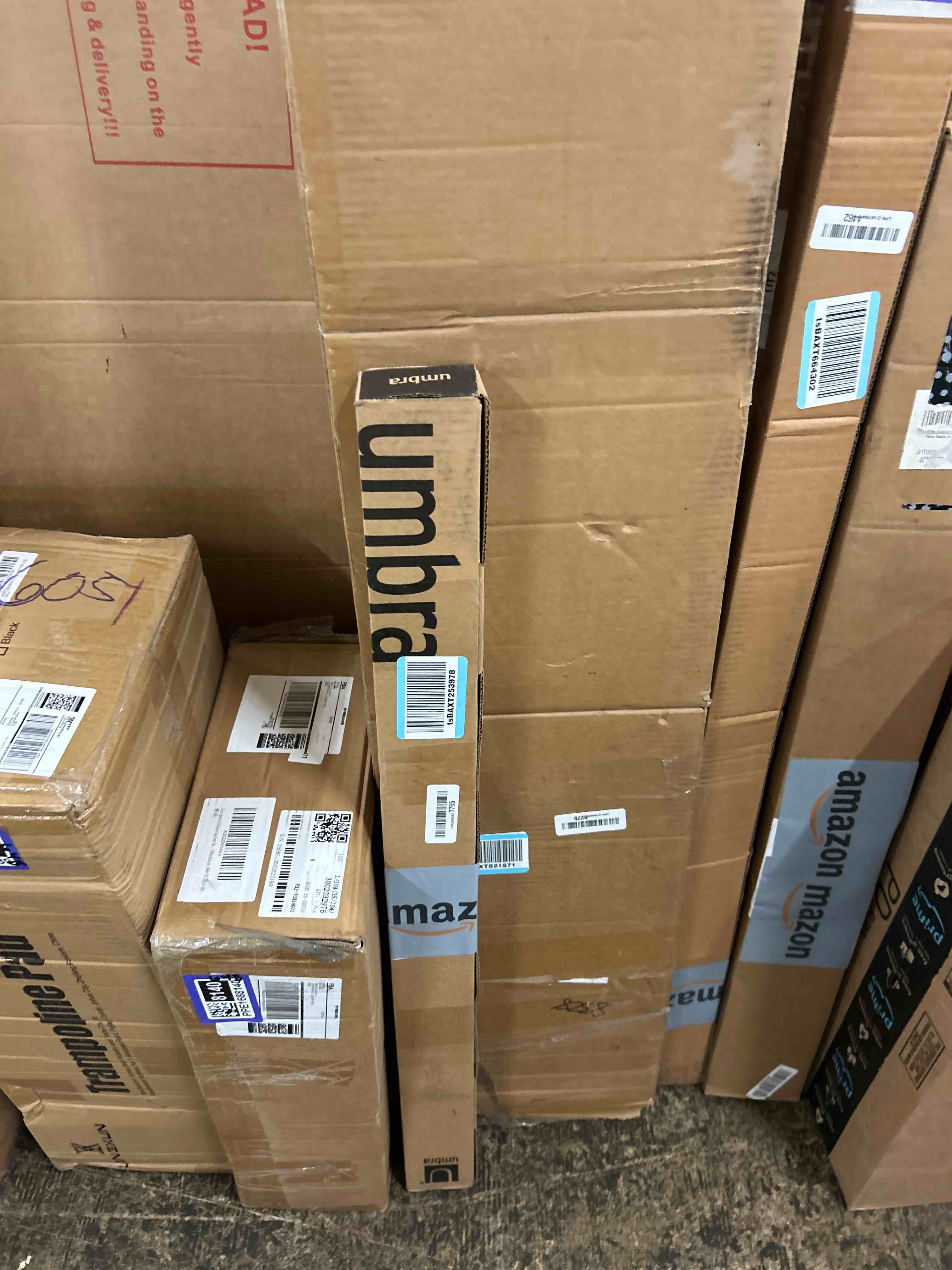 https://s3.amazonaws.com/lotting-images-prod/phillipi/PPE1688144_1776182370432.jpeg