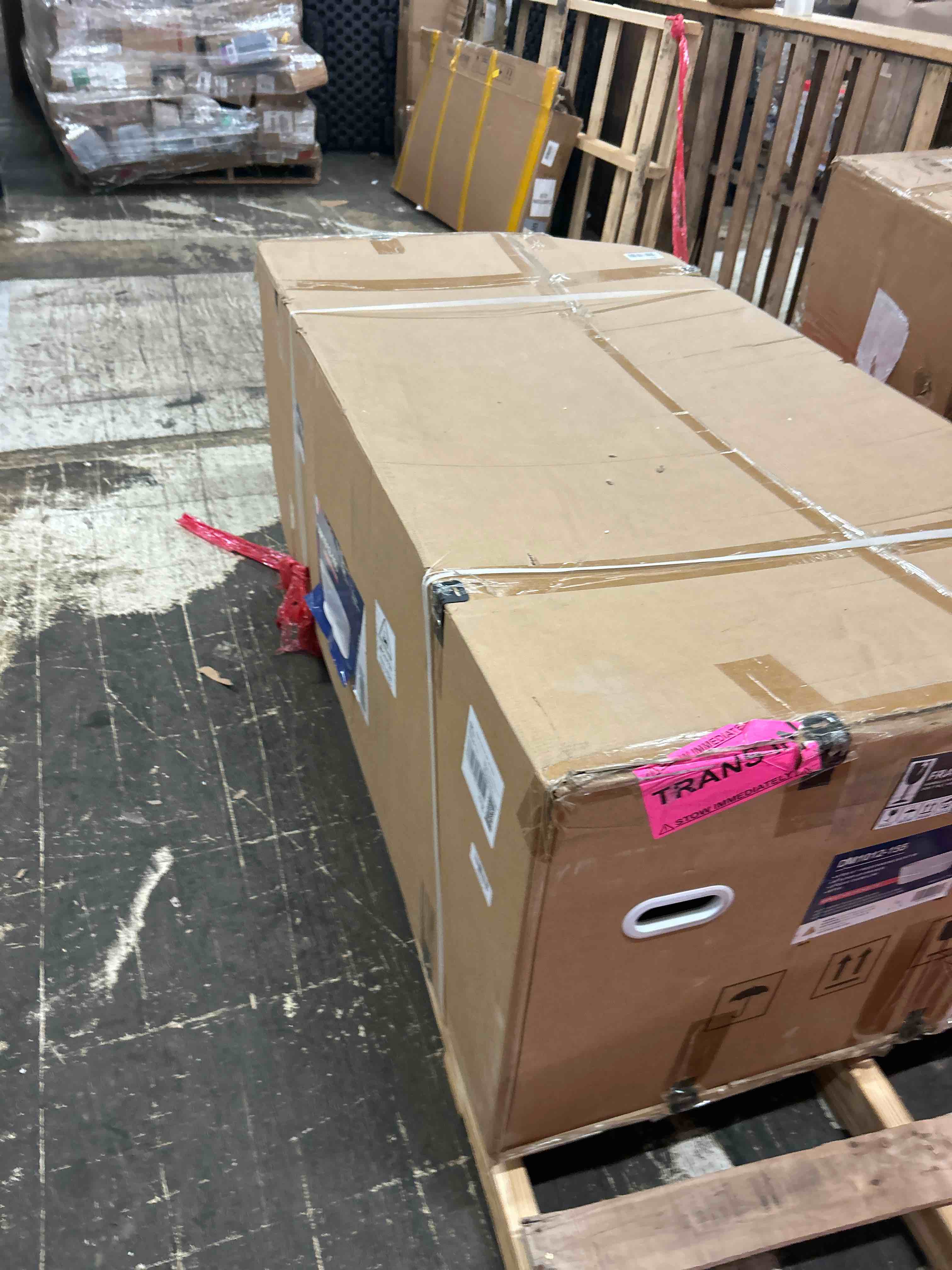 https://s3.amazonaws.com/lotting-images-prod/phillipi/PPE1688430_1777416382470.jpeg