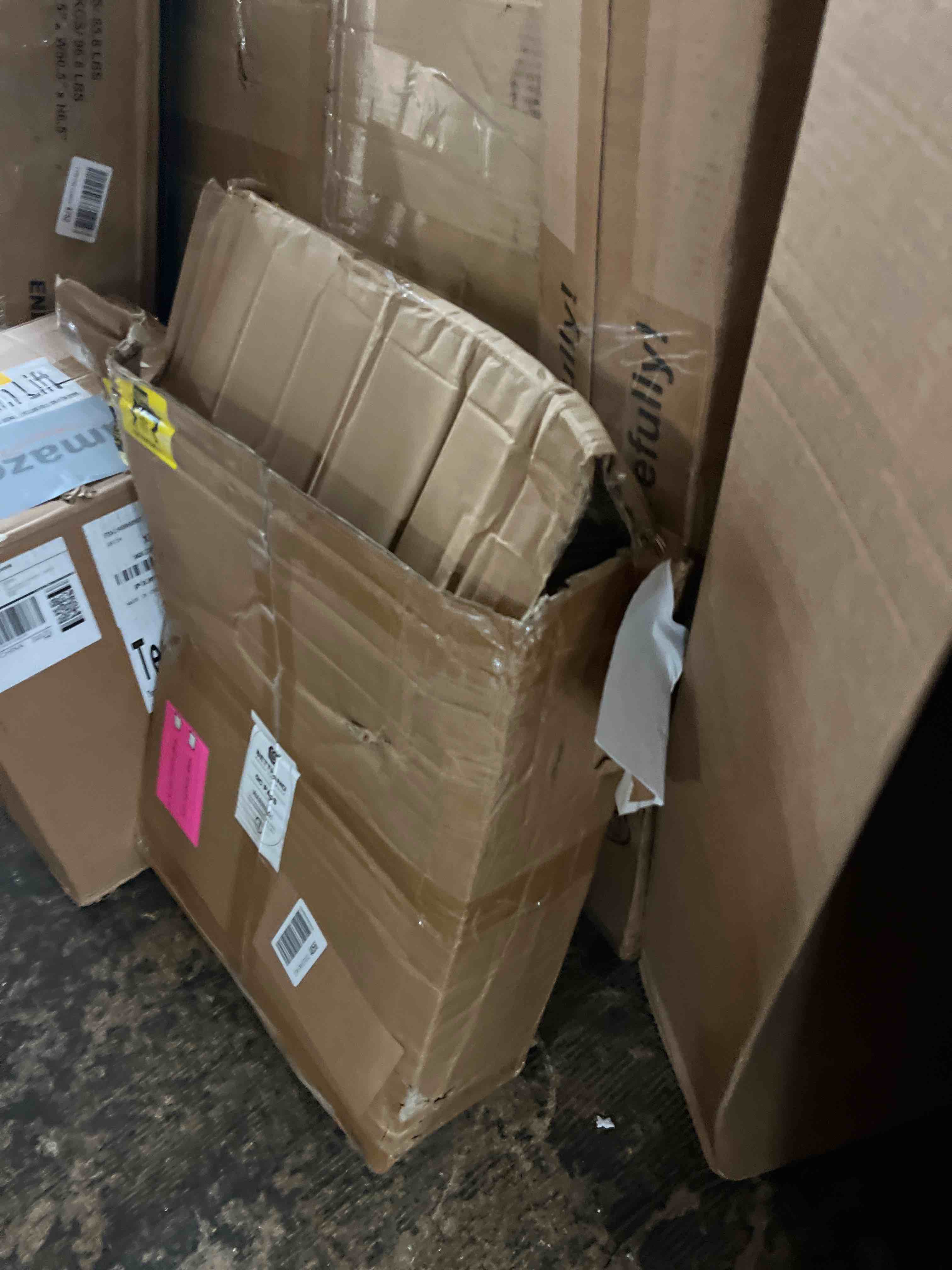 https://s3.amazonaws.com/lotting-images-prod/phillipi/PPE1688477_1777421566706.jpeg