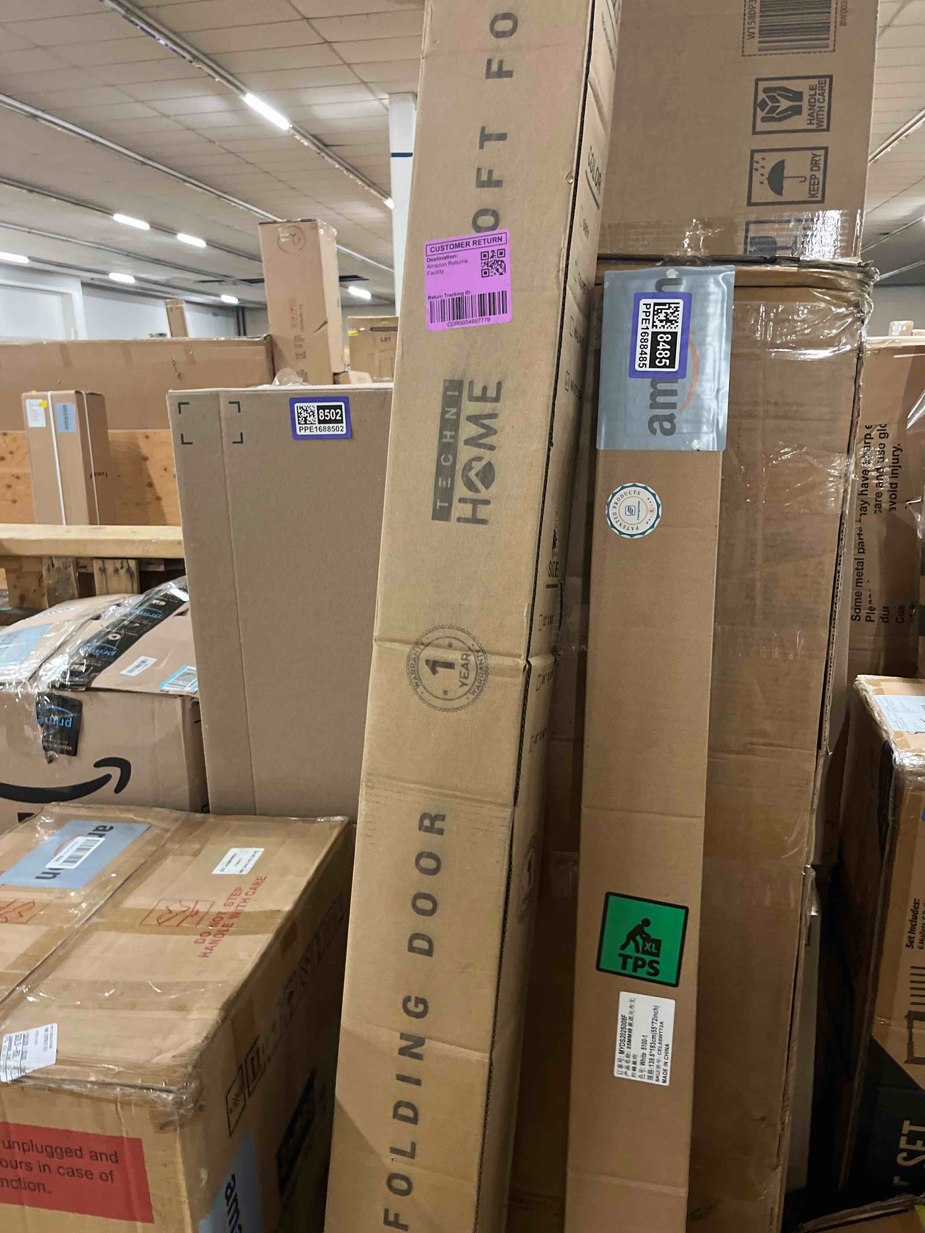 Condition photo showing New/Like New for studio series 48" w x 80" h pvc foldable accordion door, trimmable, flexible single layer panels, white oak