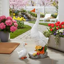 porch goose garden statue 2 pack, mom and baby goose garden decor, 20 inches high goose statue, big resin yard decor, outdoor geese figurine for patio,porch,yard,lawn ornament, gifts for mom