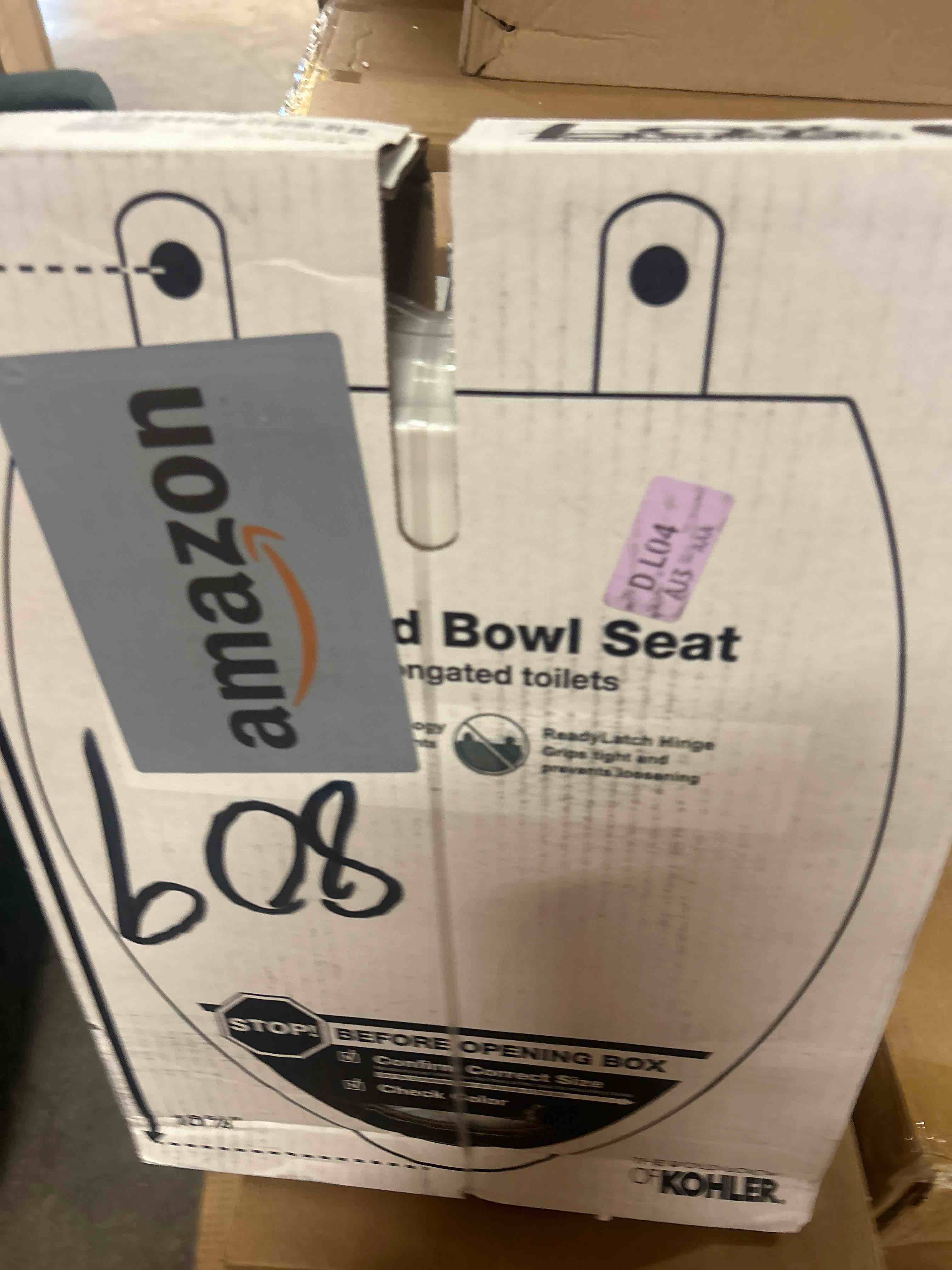 Condition photo showing New/Like New for kohler 4639-rl-0 cachet readylatch round toilet seat soft close, white