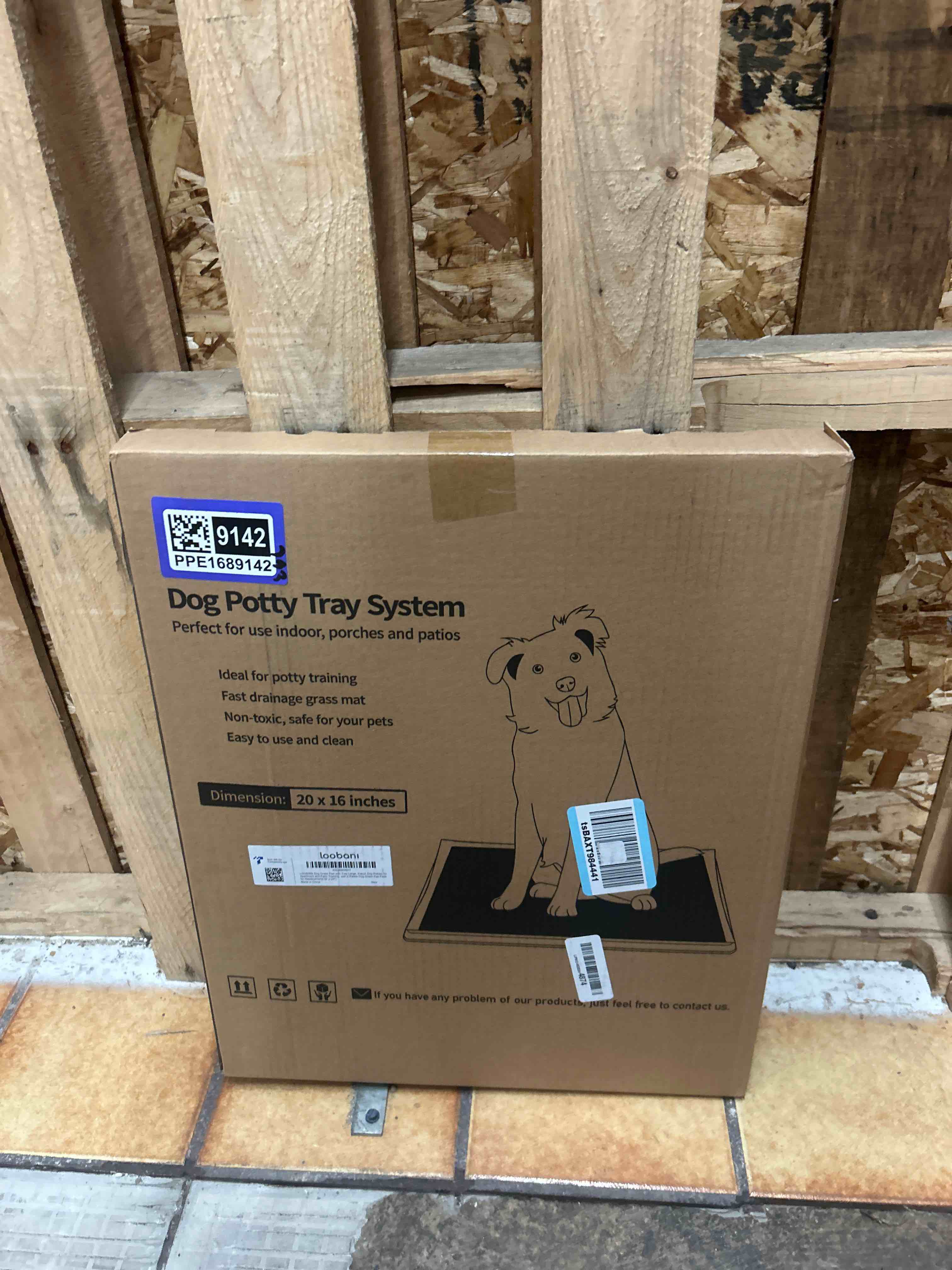 Condition photo showing New/Like New for dog grass pet loo indoor/outdoor portable potty, dog litter box, artificial grass patch bathroom mat and washable pee pad for puppy training, full system with trays (pet training tray, 20"x16")
