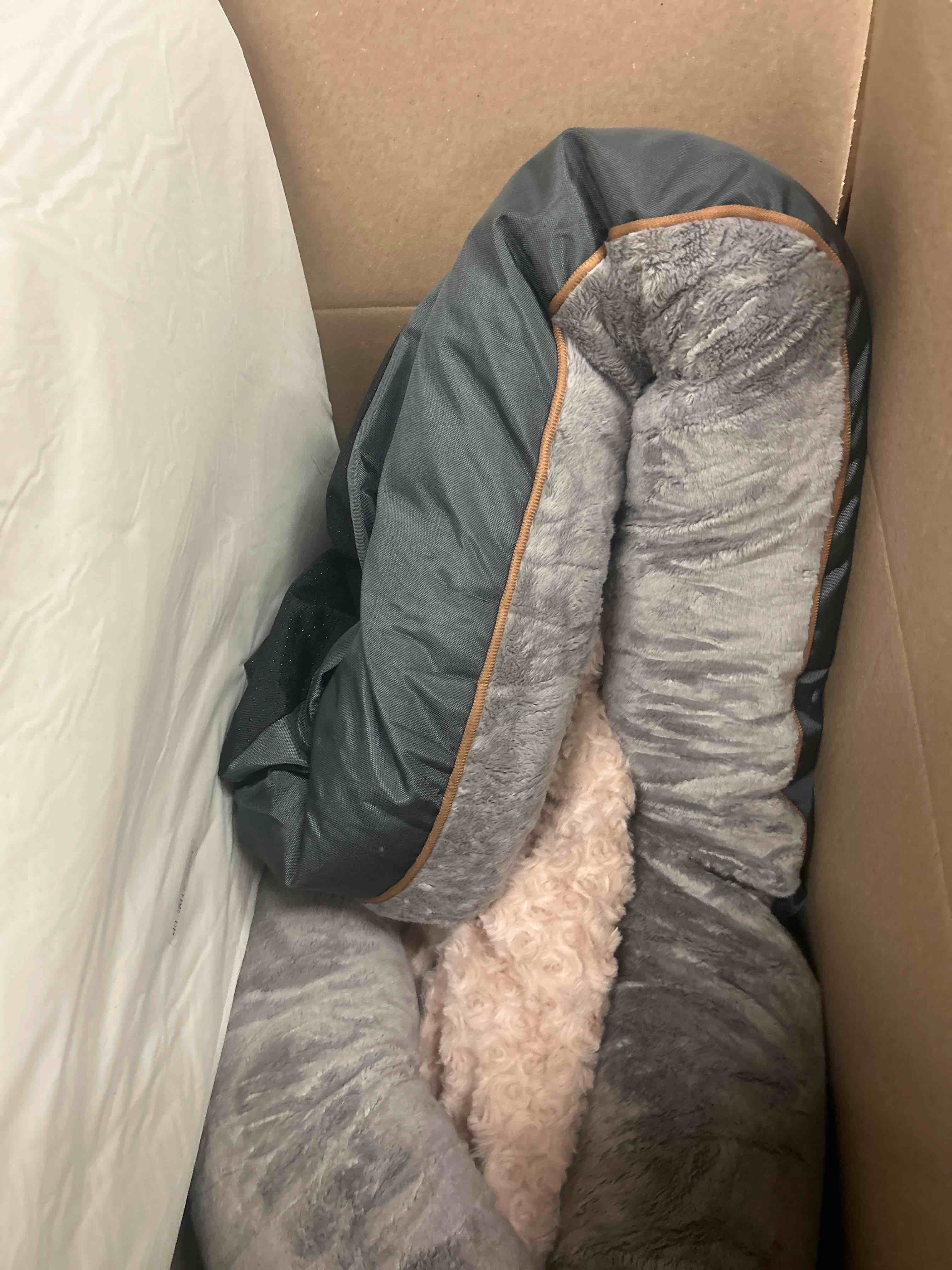 Condition photo showing New/Like New for joyelf large memory foam dog bed, orthopedic dog bed & sofa with removable washable cover and squeaker toy as gift