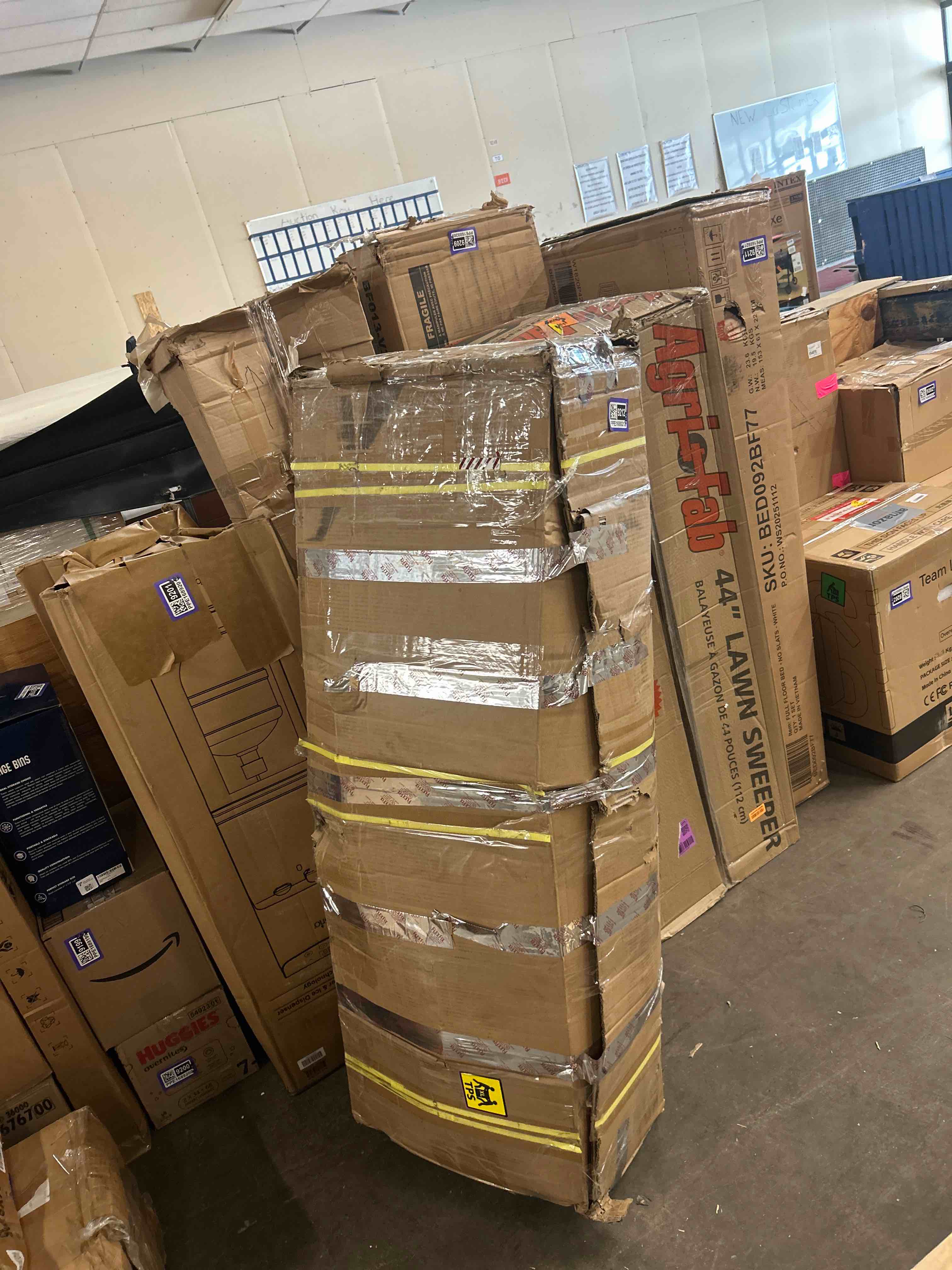 https://s3.amazonaws.com/lotting-images-prod/phillipi/PPE1689212_1778247175473.jpeg