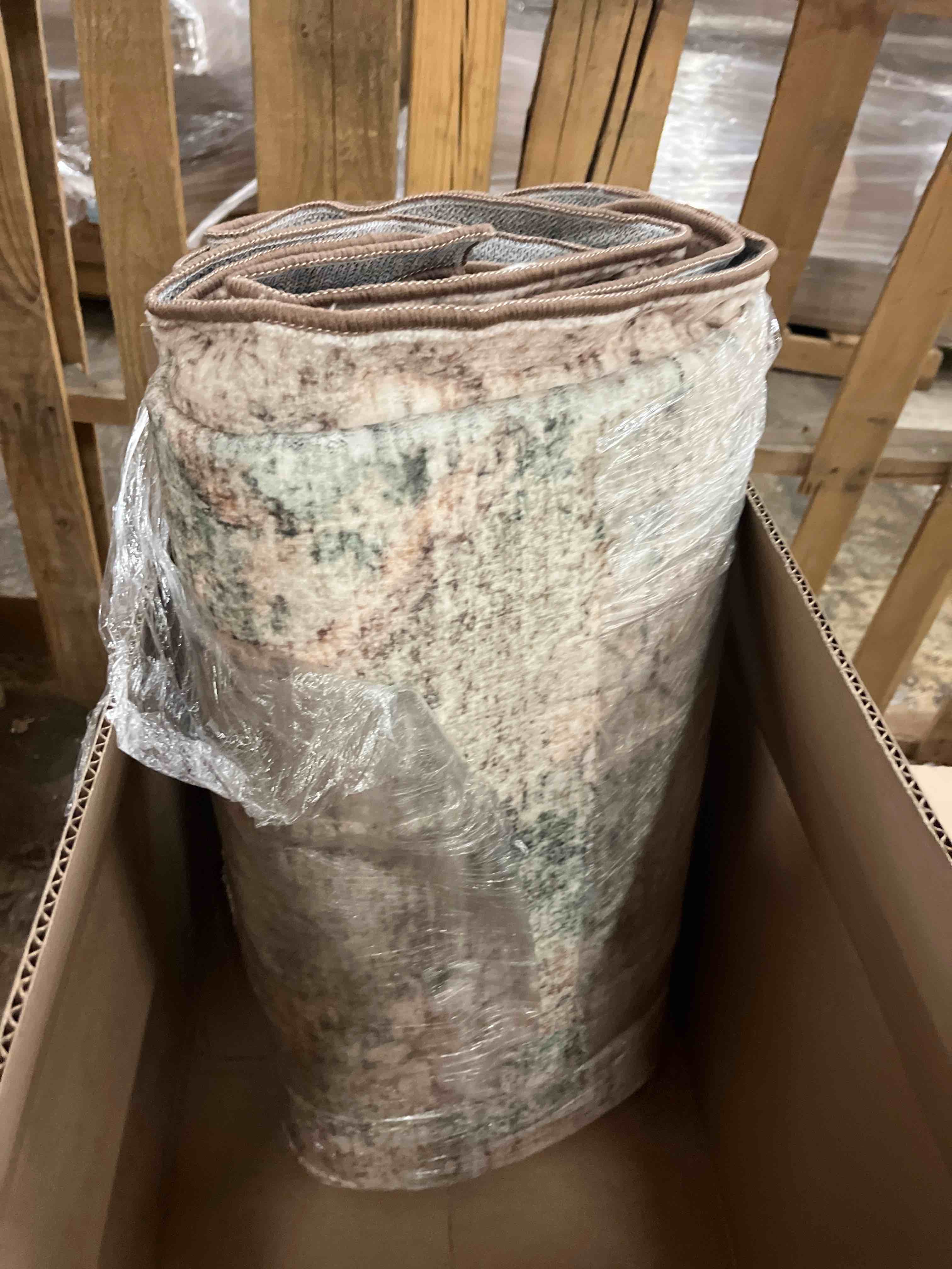 Condition photo showing Good Condition for champlant washable area rug 8'x10' retro boho design non-shedding non-slip easy care ideal for high traffic areas in living room bedroom office coffee table kitchen large carpet