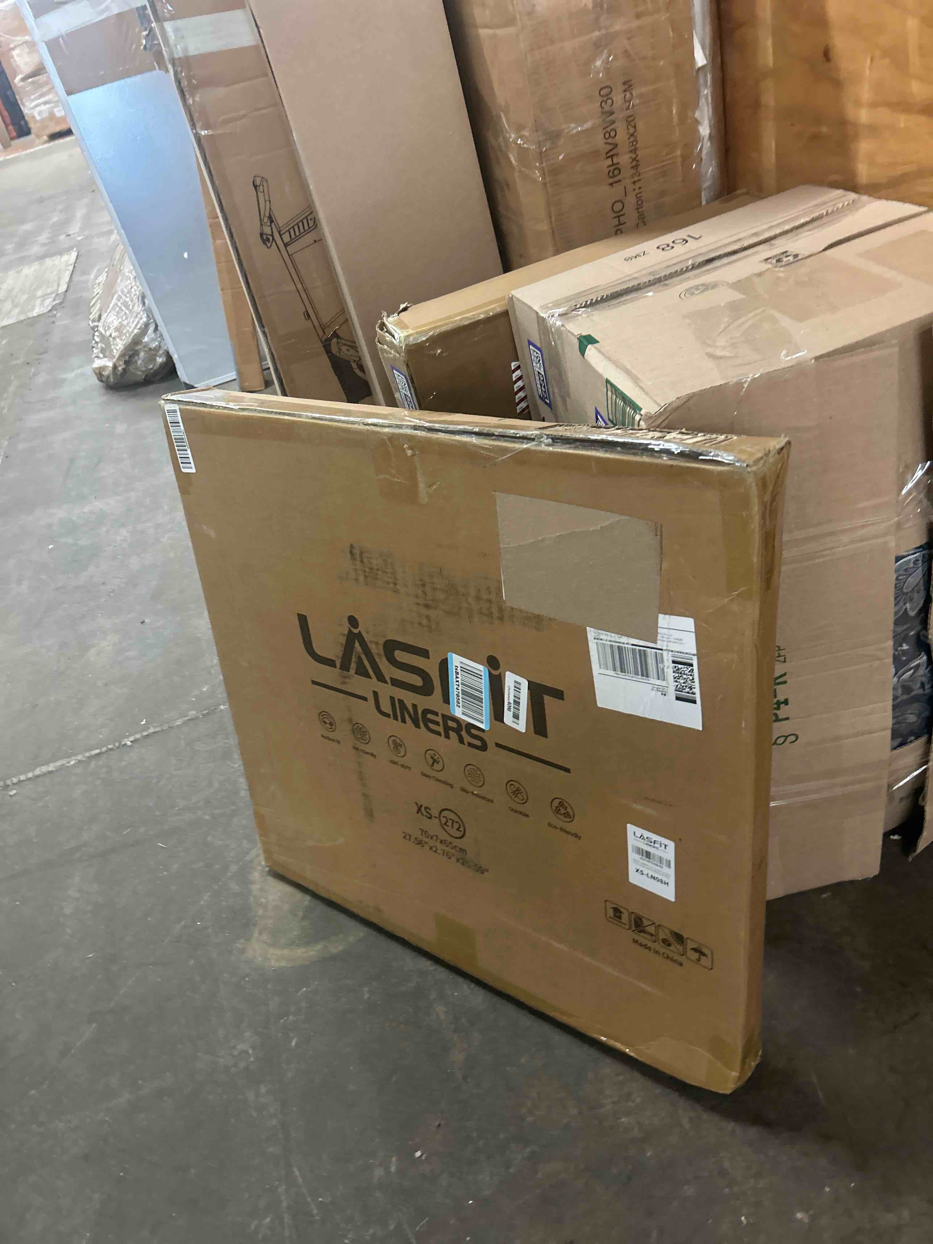 Condition photo showing New/Like New for lasfit trunk mat & backrest mats for lincoln aviator 2026 2025 2024 2023 2022 2021 2020, all weather tpe custom fit cargo liner for aviator cargo mat 2020-2026, black, easy to clean