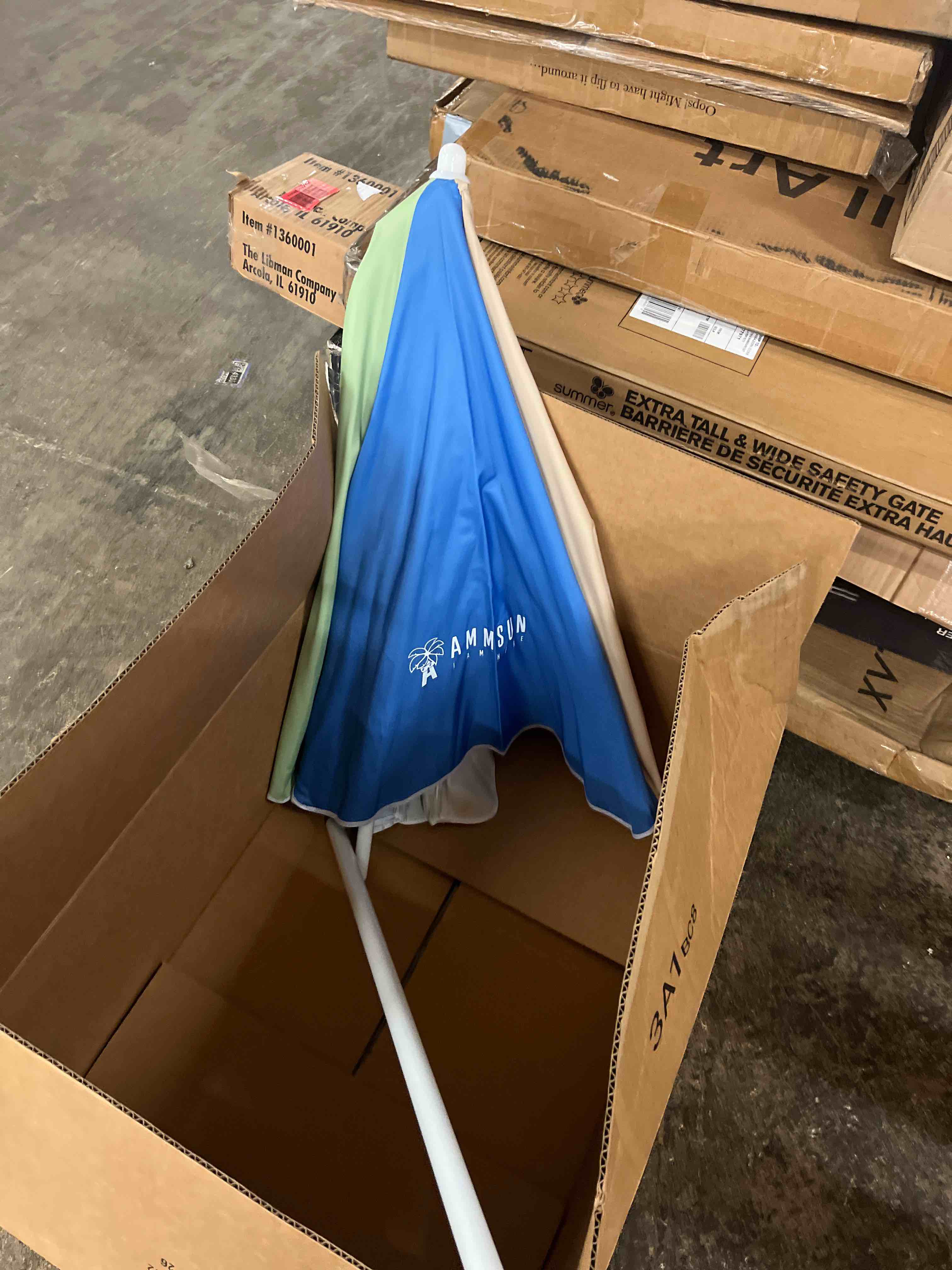 Condition photo showing Good Condition for ammsun 5ft kid umbrella,green blue