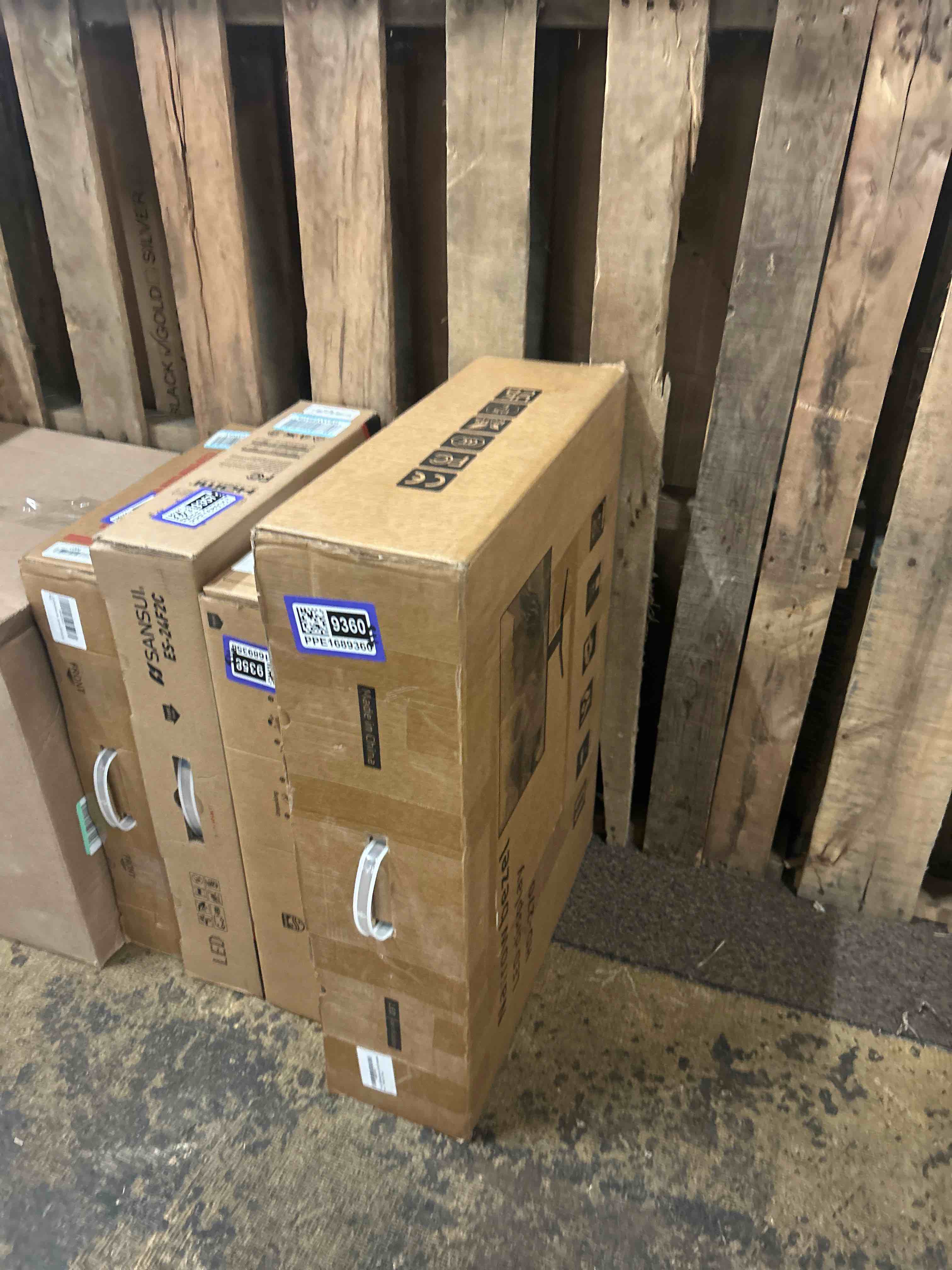 https://s3.amazonaws.com/lotting-images-prod/phillipi/PPE1689360_1778546064684.jpeg