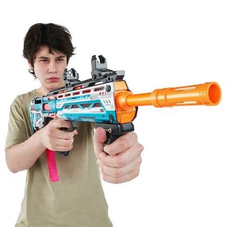 zuru x-shot skins pro series longshot foam blaster with 40 darts