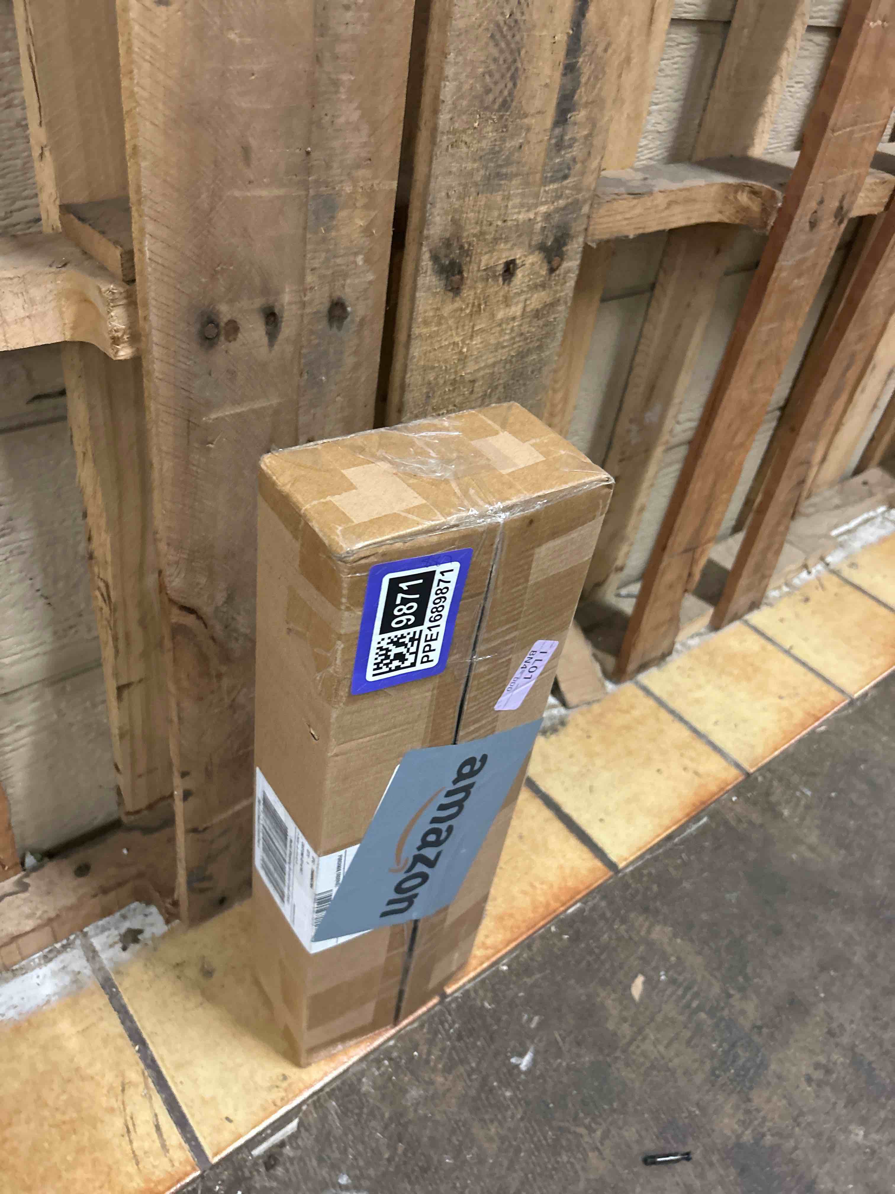 https://s3.amazonaws.com/lotting-images-prod/phillipi/PPE1689871_1779330528318.jpeg