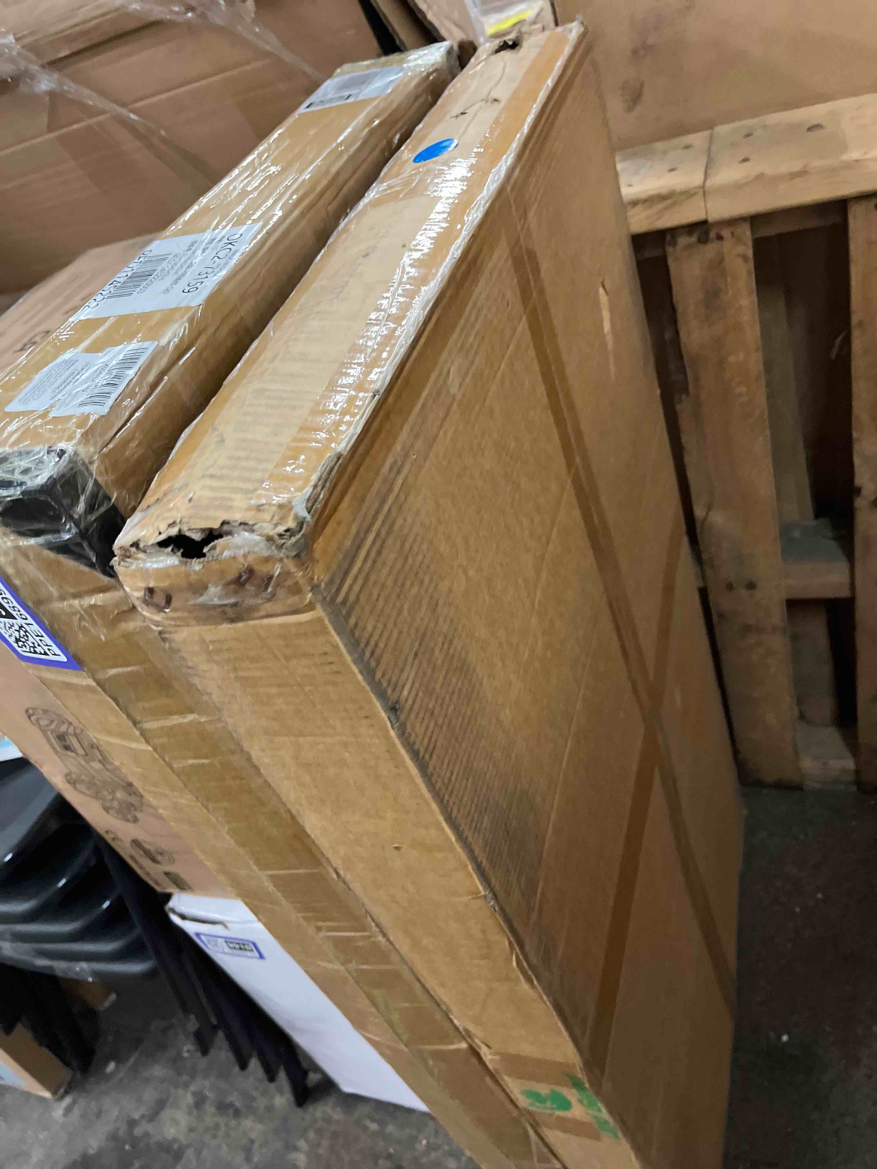 https://s3.amazonaws.com/lotting-images-prod/phillipi/PPE1689907_1779326980065.jpeg