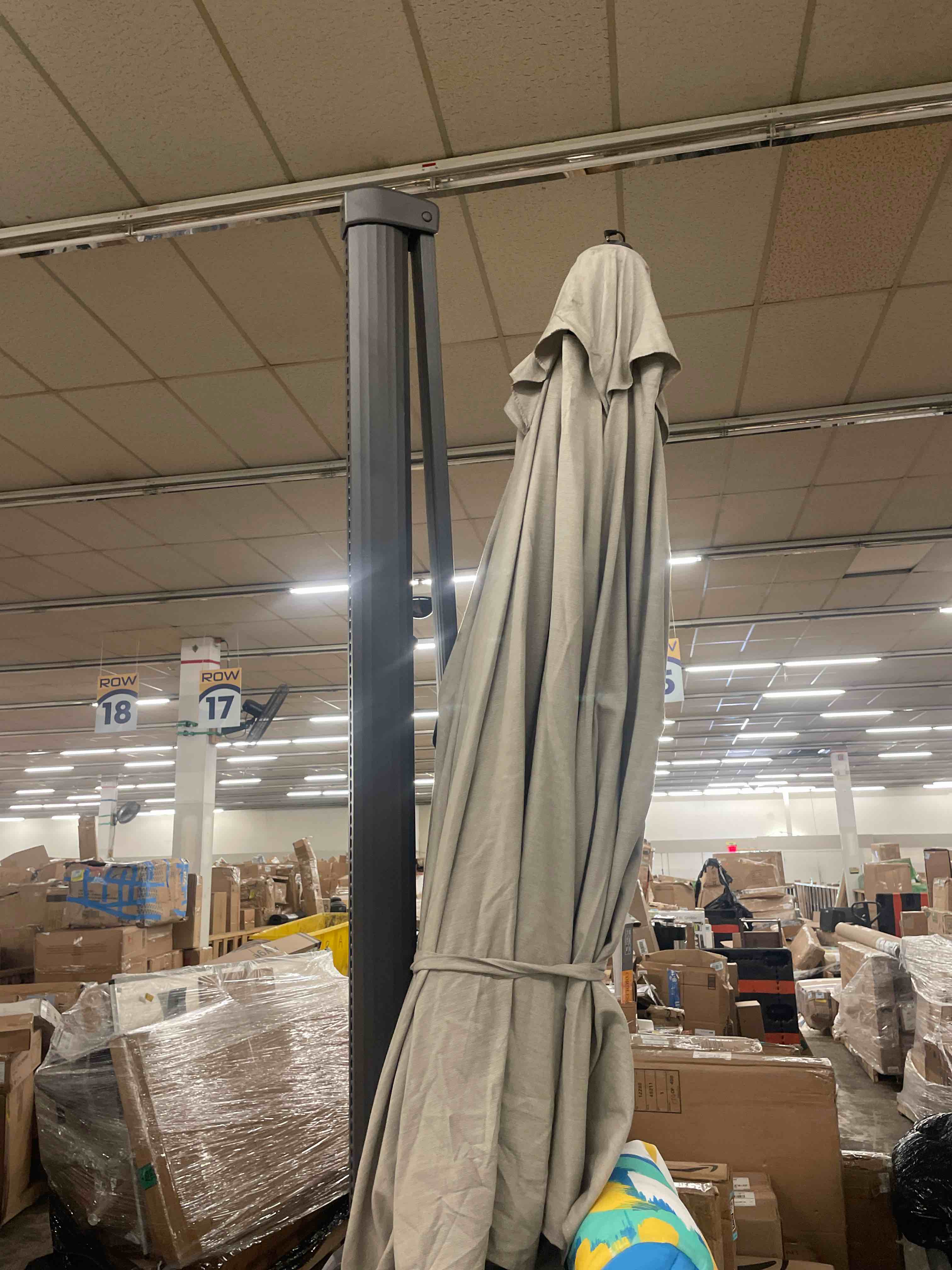 https://s3.amazonaws.com/lotting-images-prod/phillipi/PPE1690004_1754500353412.jpeg