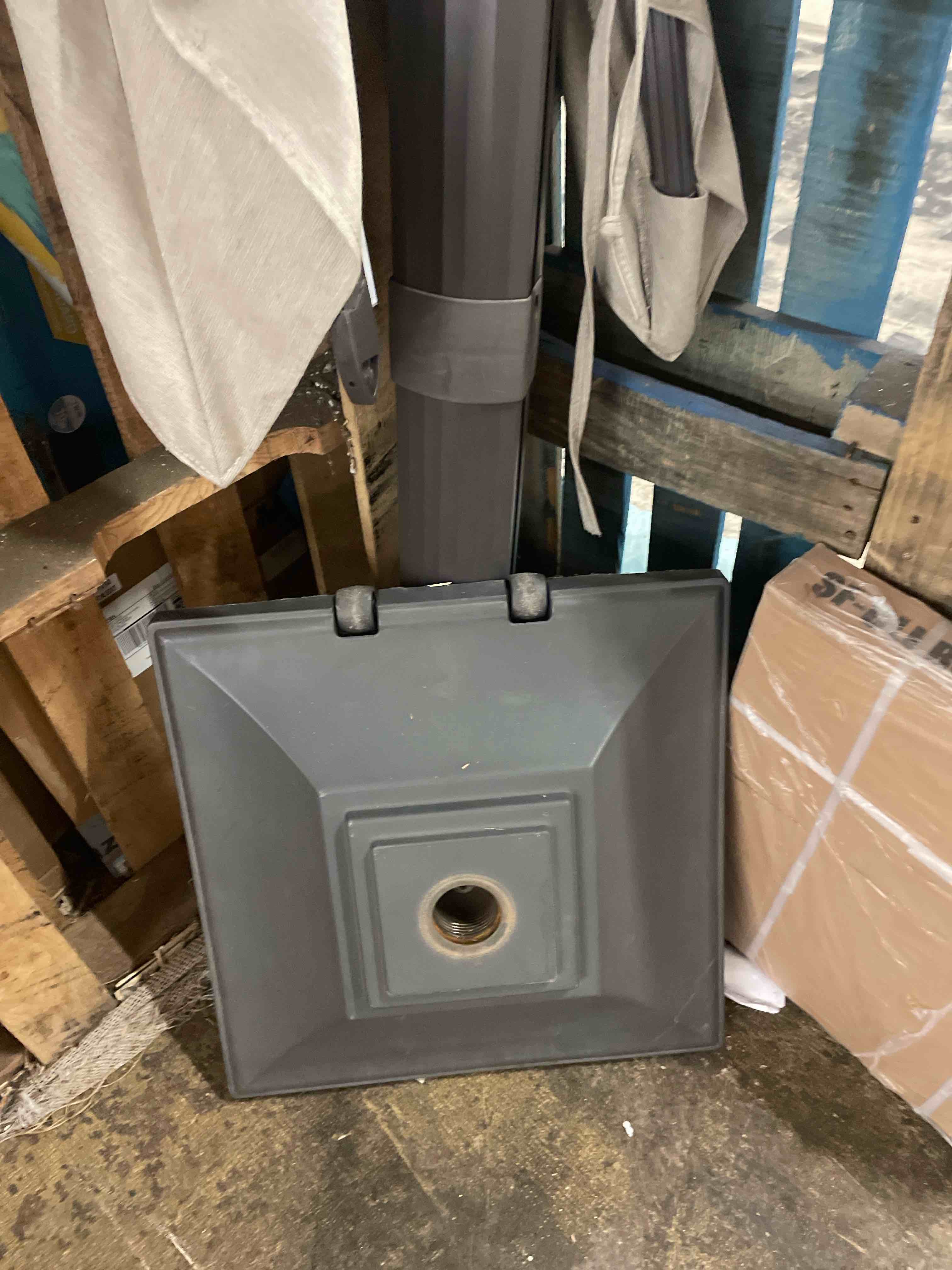 https://s3.amazonaws.com/lotting-images-prod/phillipi/PPE1690004_1754500358120.jpeg