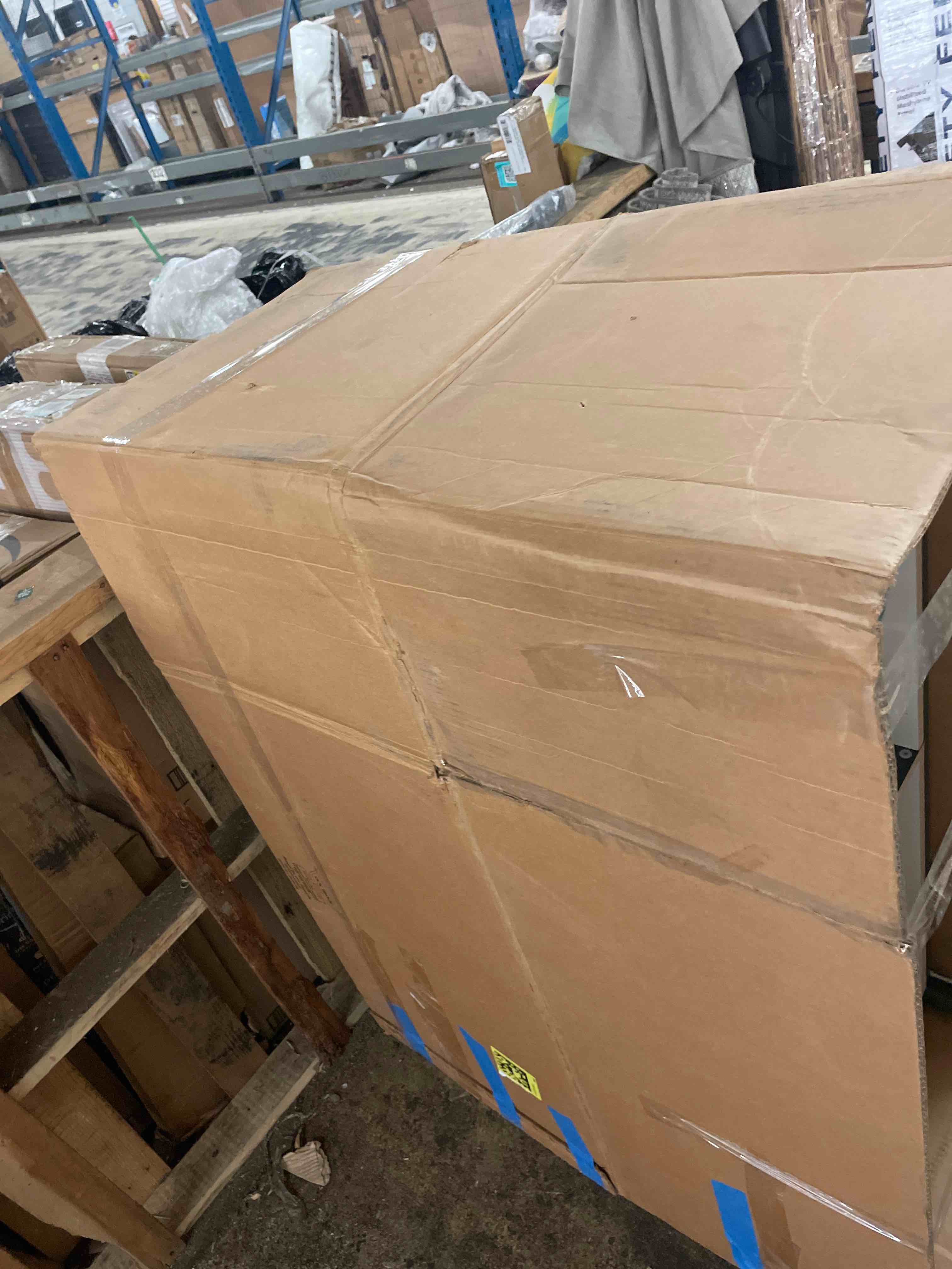 https://s3.amazonaws.com/lotting-images-prod/phillipi/PPE1690011_1754501786524.jpeg