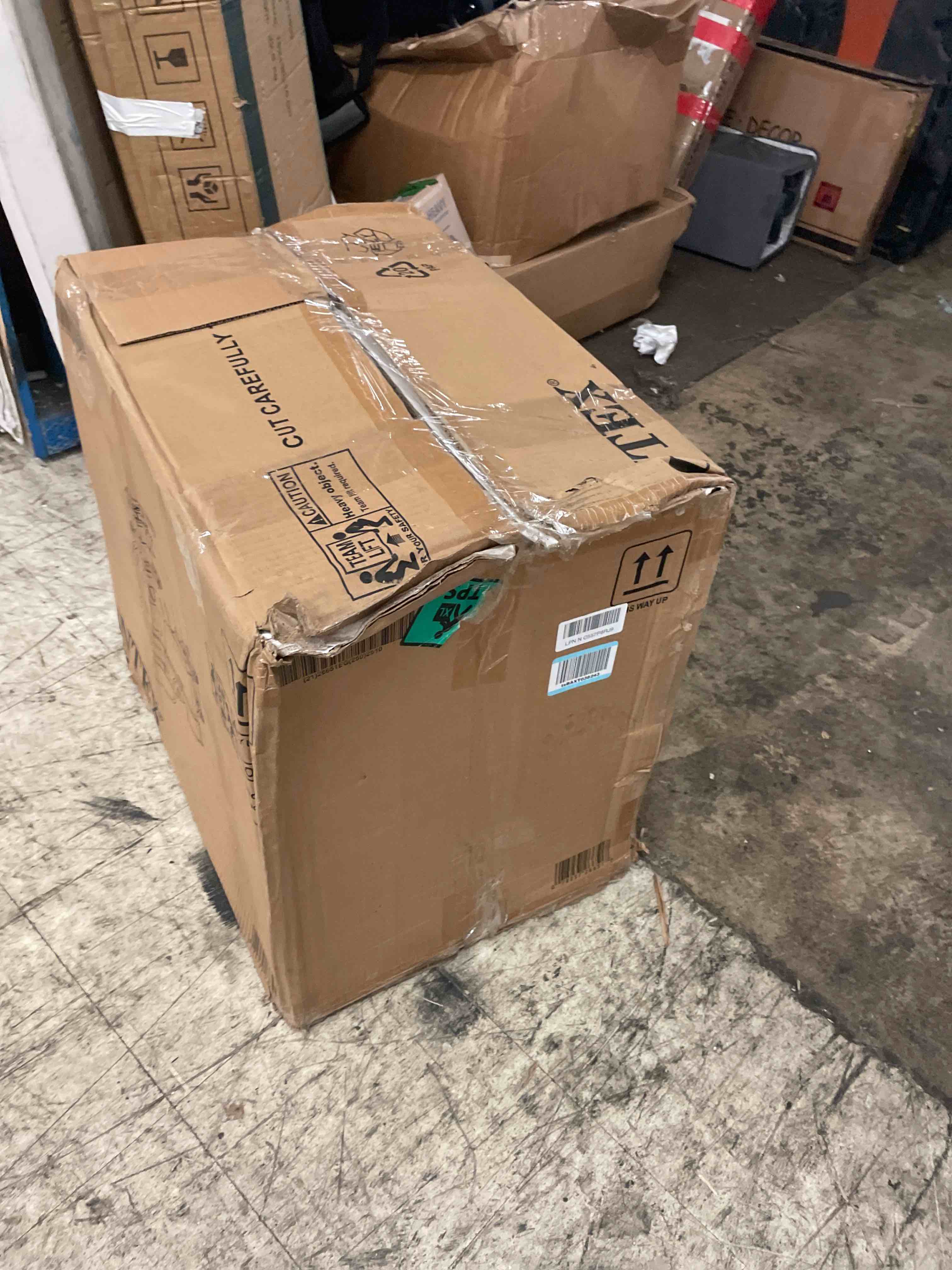 https://s3.amazonaws.com/lotting-images-prod/phillipi/PPE1690014_1754502115375.jpeg