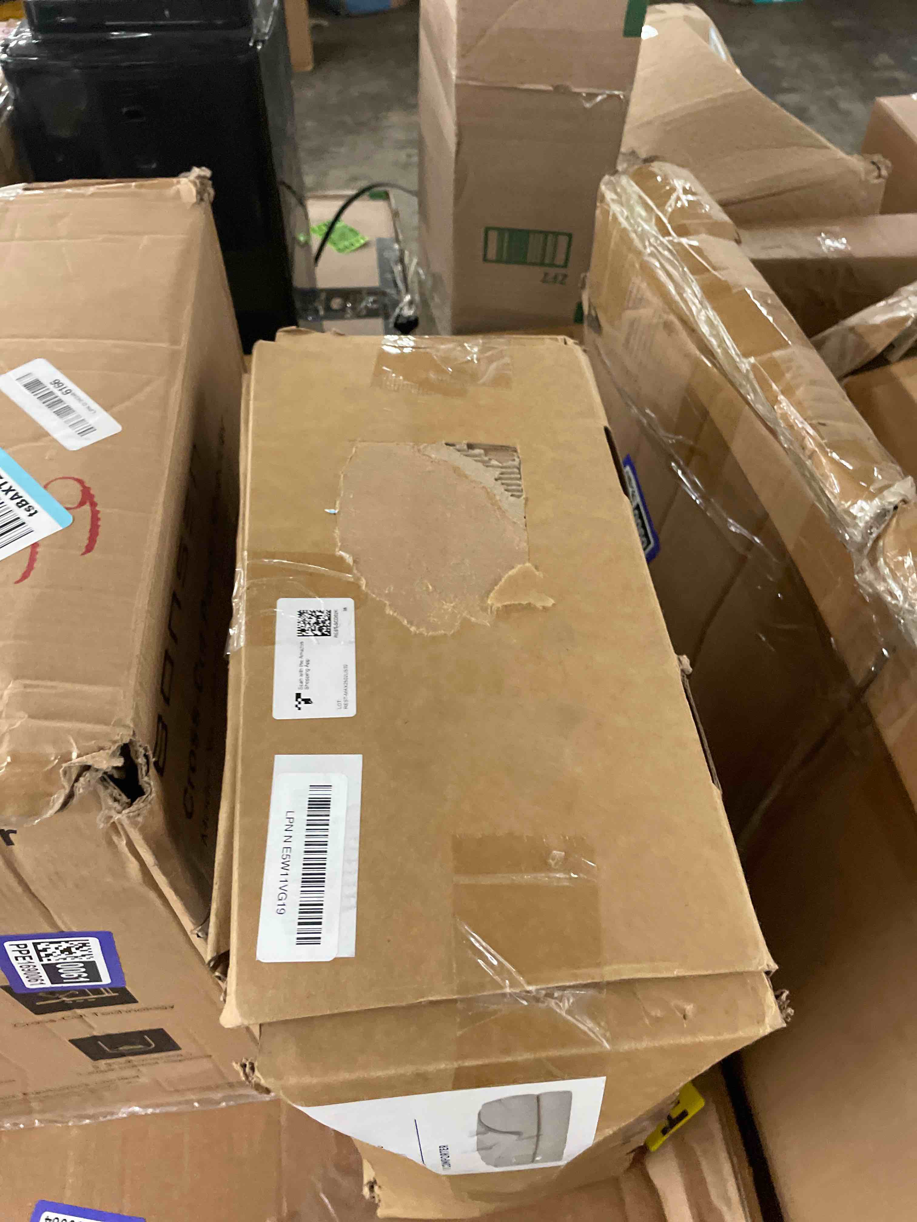 https://s3.amazonaws.com/lotting-images-prod/phillipi/PPE1690051_1754547411937.jpeg