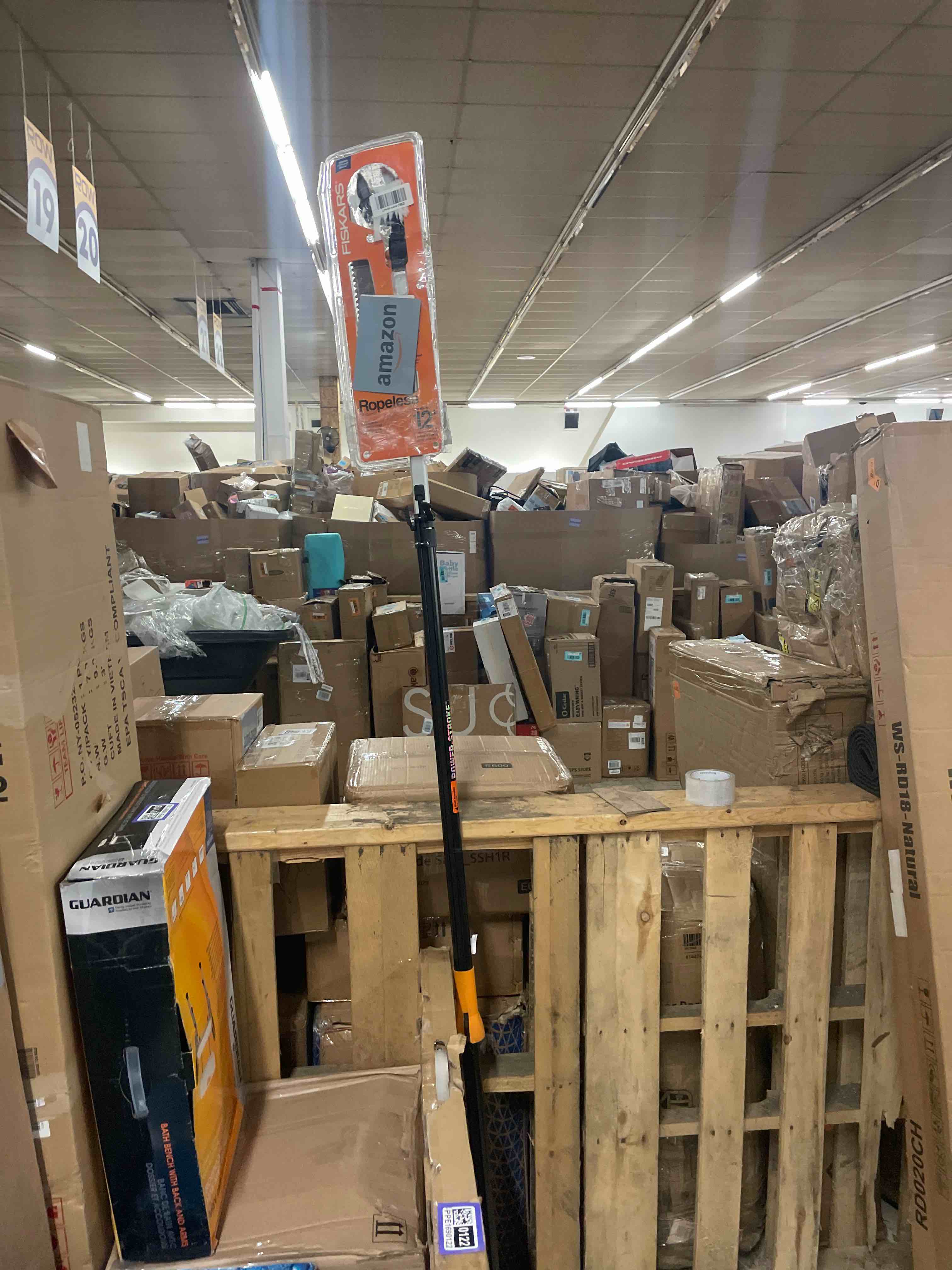 https://s3.amazonaws.com/lotting-images-prod/phillipi/PPE1690123_1754649011815.jpeg