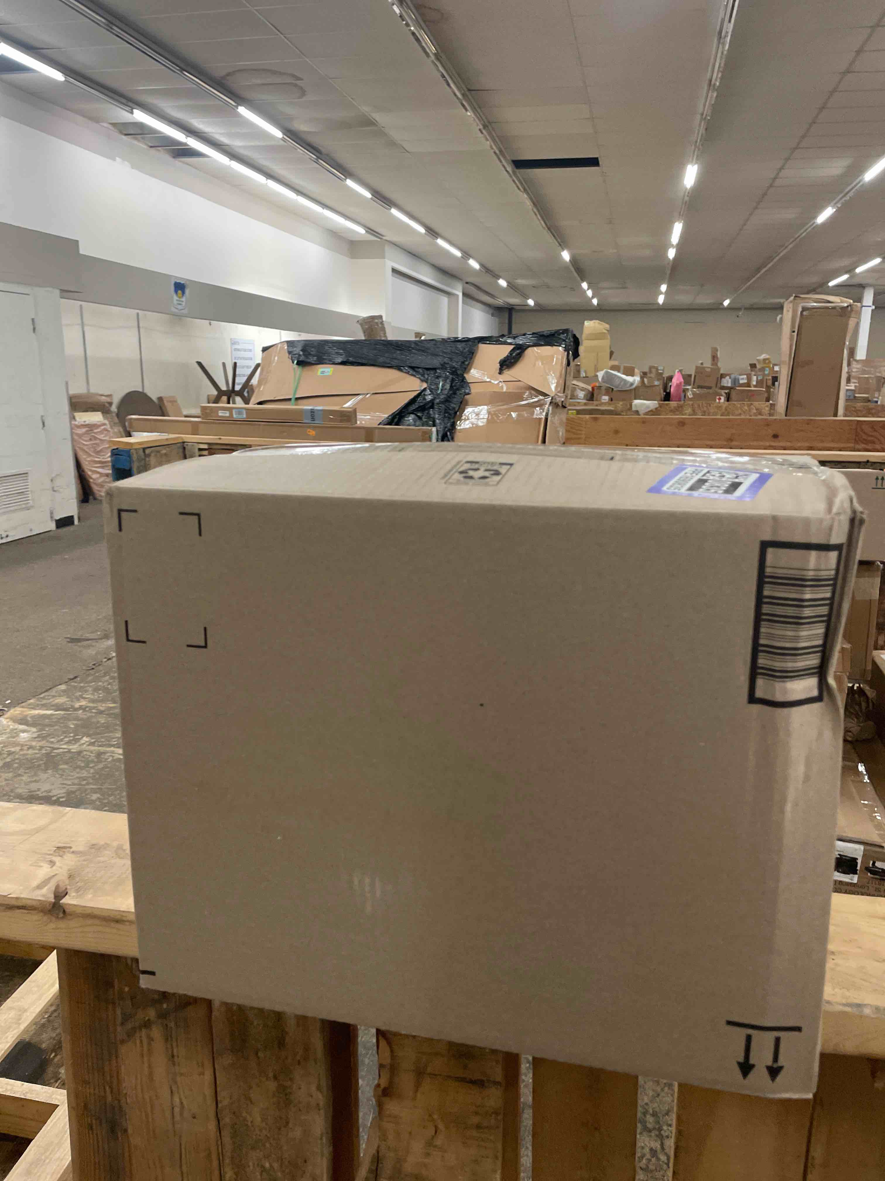 https://s3.amazonaws.com/lotting-images-prod/phillipi/PPE1690835_1756824748692.jpeg